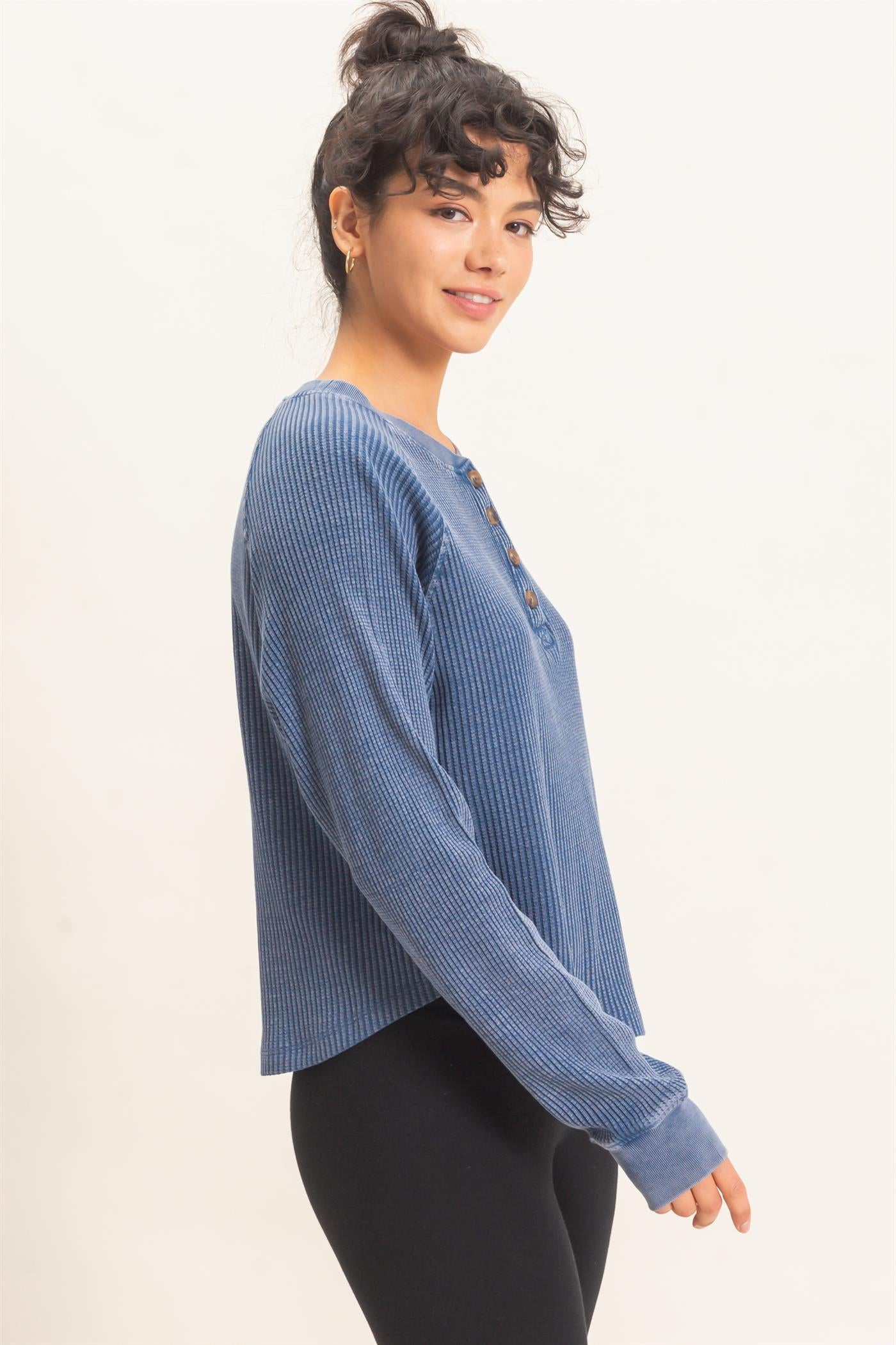 Wholesale Mineral Wash Waffle Knit Henley Top Sweatshirts DZ26E947 NAVY DOUBLE ZERO