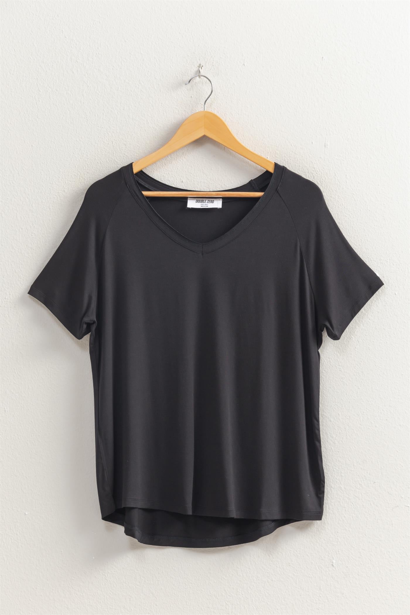 Wholesale Oversized V-Neck Relaxed Tee Clothing Tops DZ25E310 BLACK DOUBLE ZERO