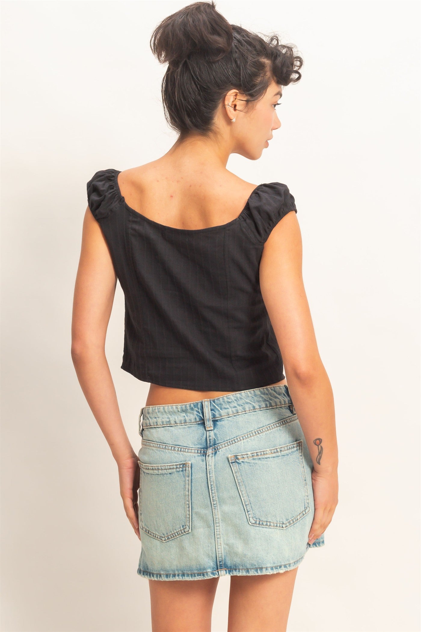 Wholesale Button Front Scoop Neck Cap Sleeve Top Blouses DZ26C199 BLACK DOUBLE ZERO