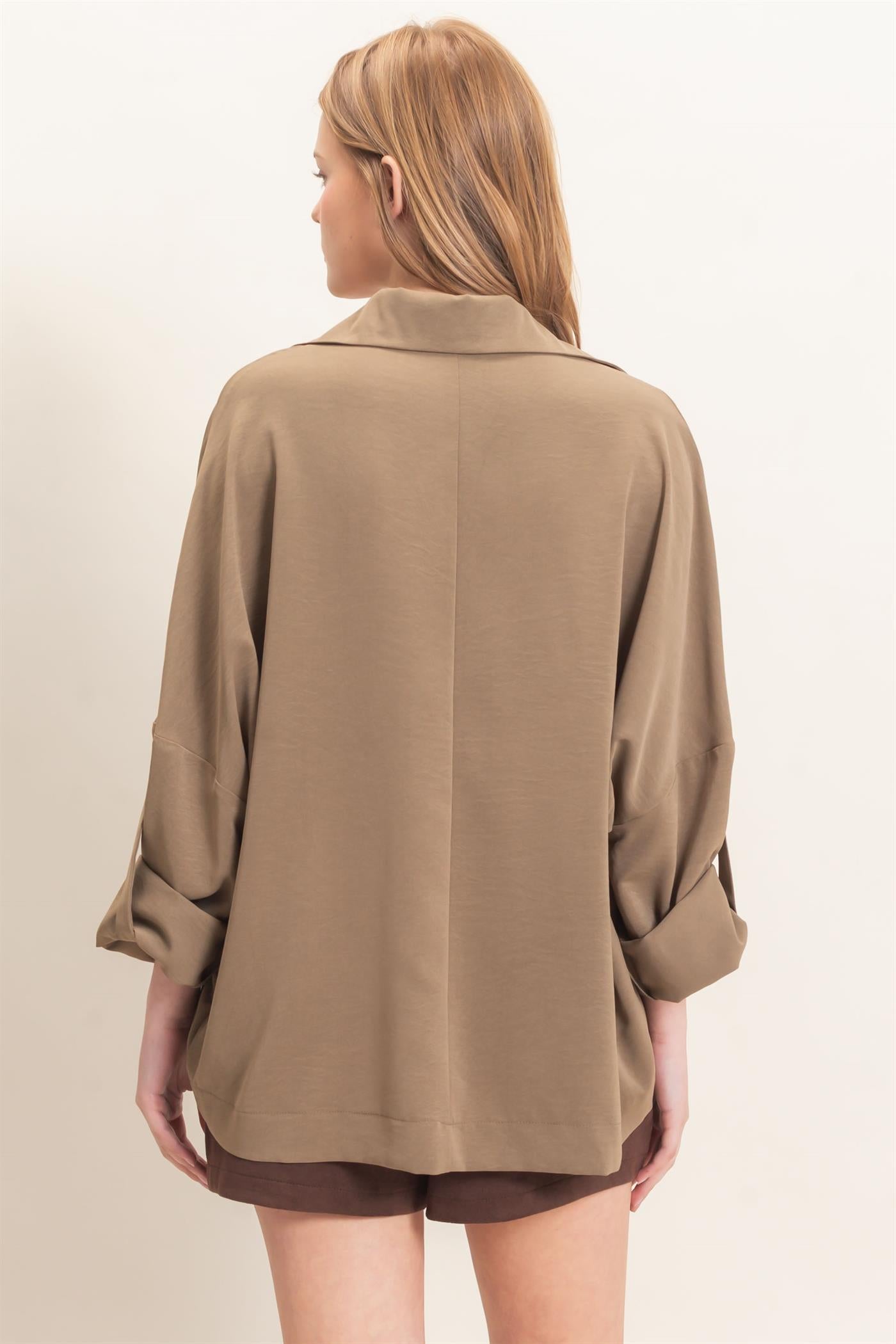 Wholesale Buttoned Collar Split Sleeve Top Clothing Tops HF26F071 OLIVE HYFVE