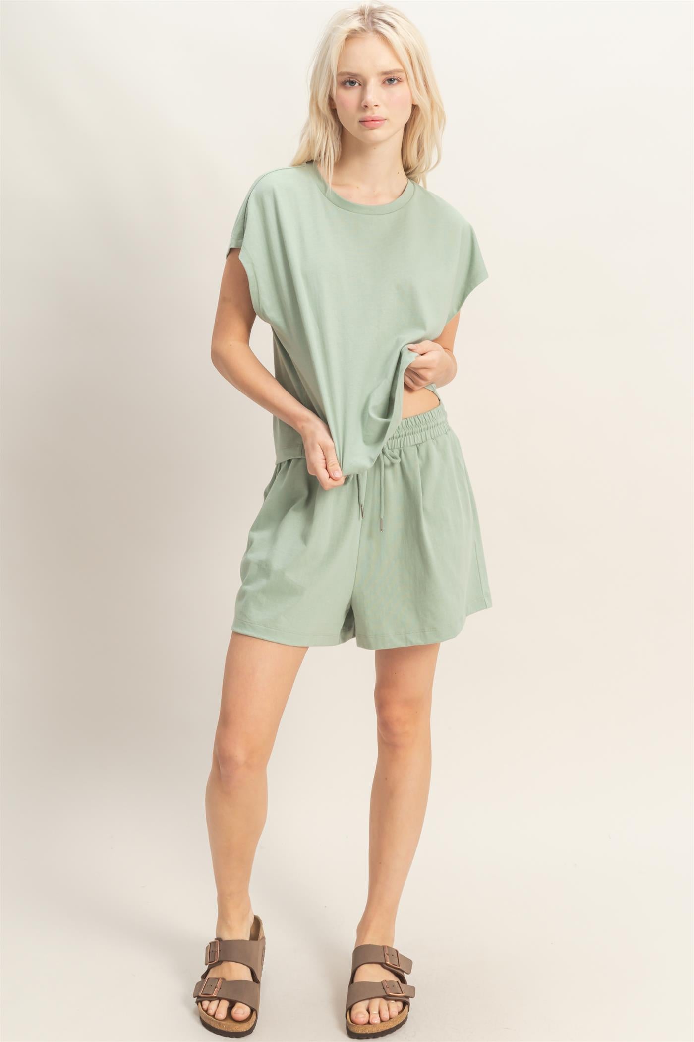 Wholesale Cap Sleeve Boxy Top And Shorts Set Clothing DZ26C543-SET SAGE GREEN DOUBLE ZERO