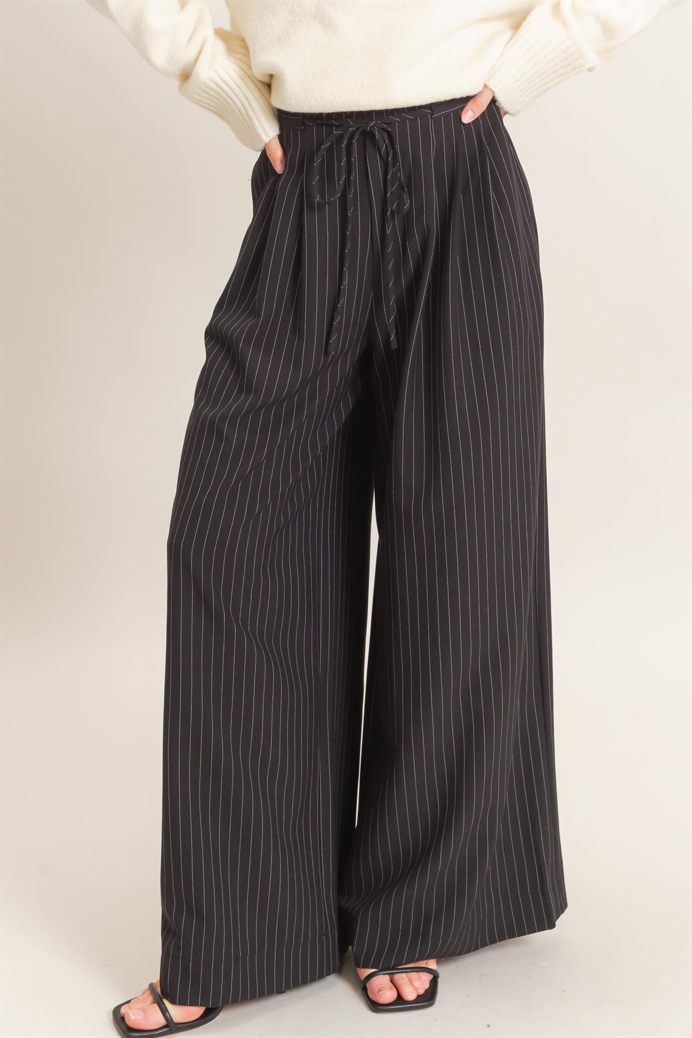 Wholesale Pleated Wide-Leg Pants Pants HF26A776 BLACK HYFVE