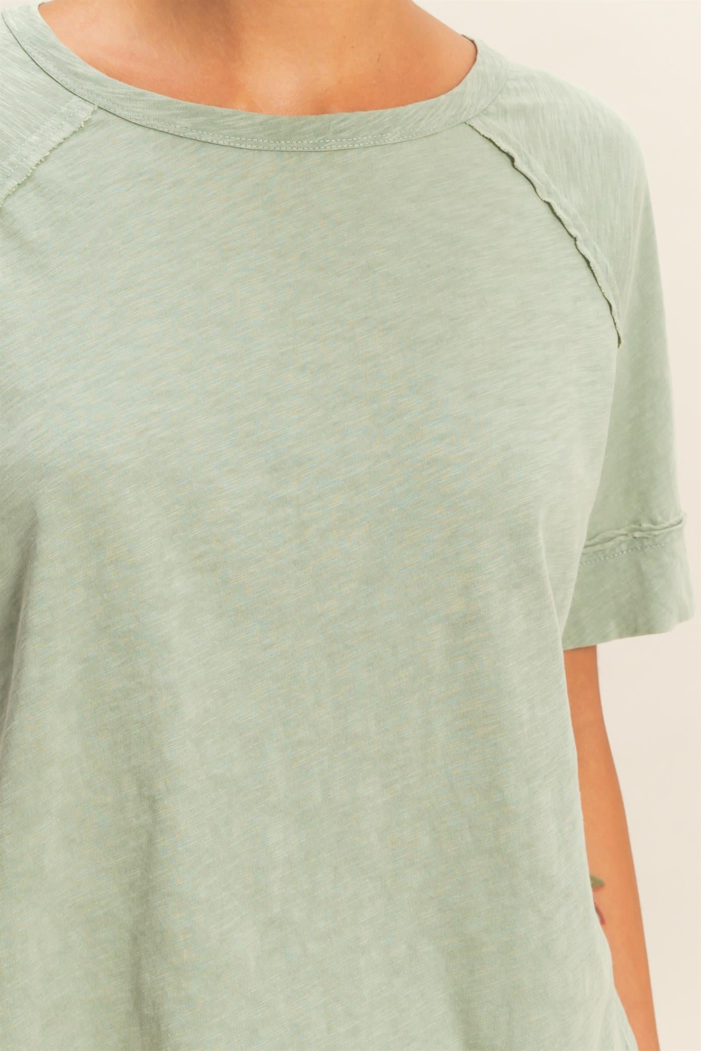 Wholesale Acid Wash Raw Seam Raglan Short Sleeve Tee Clothing Tops DZ26A655 SAGE GREEN HYFVE