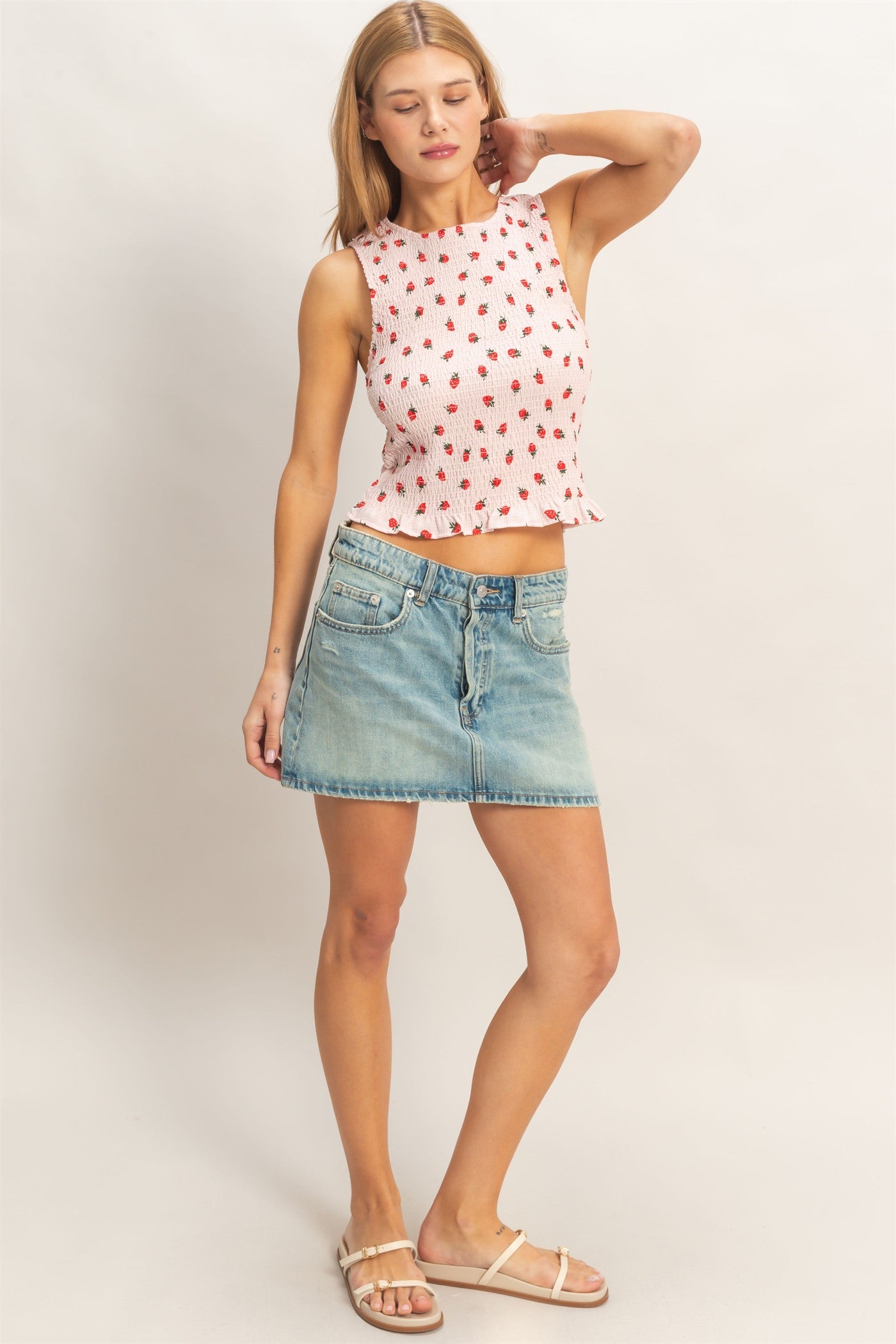 Wholesale Strawberry Print Gingham Smocked Sleeveless Top Clothing Tops HF26E707 PINK HYFVE