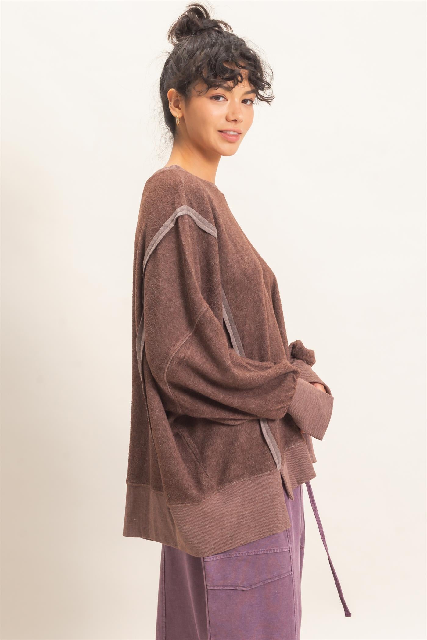 Wholesale Oversized Raw Edge Crew Neck Sweatshirt Sweatshirts DZ26E273 DARK BROWN DOUBLE ZERO