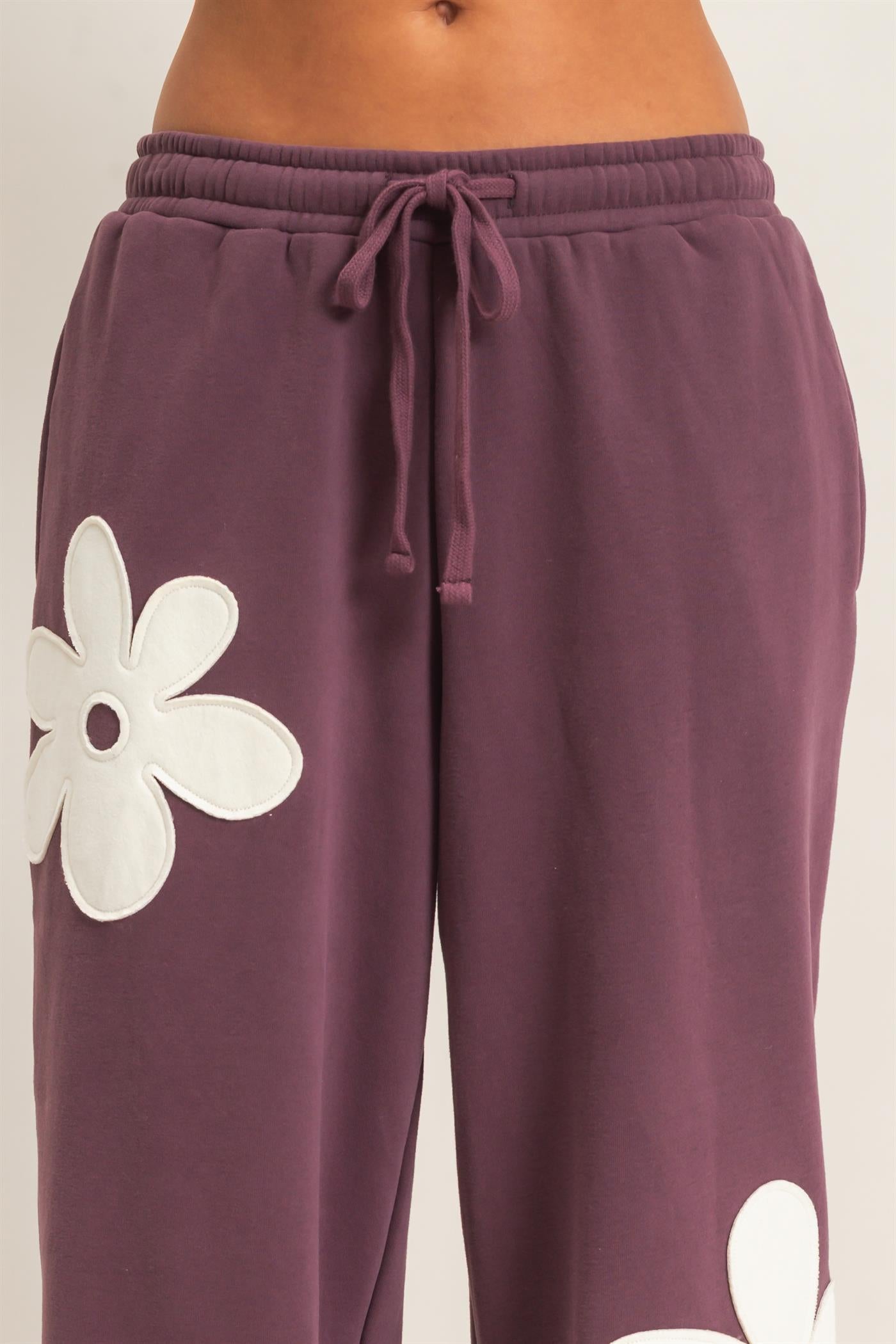Wholesale Floral Applique Drawstring Jogger Pants Joggers DZ26F308 COCOA DOUBLE ZERO