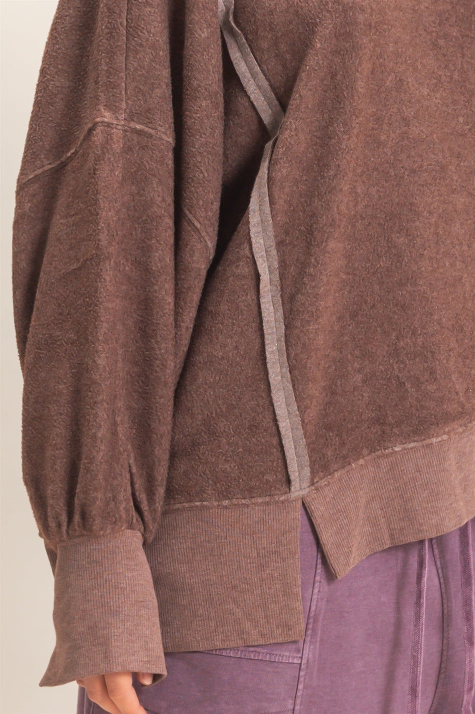 Wholesale Oversized Raw Edge Crew Neck Sweatshirt Sweatshirts DZ26E273 DARK BROWN DOUBLE ZERO