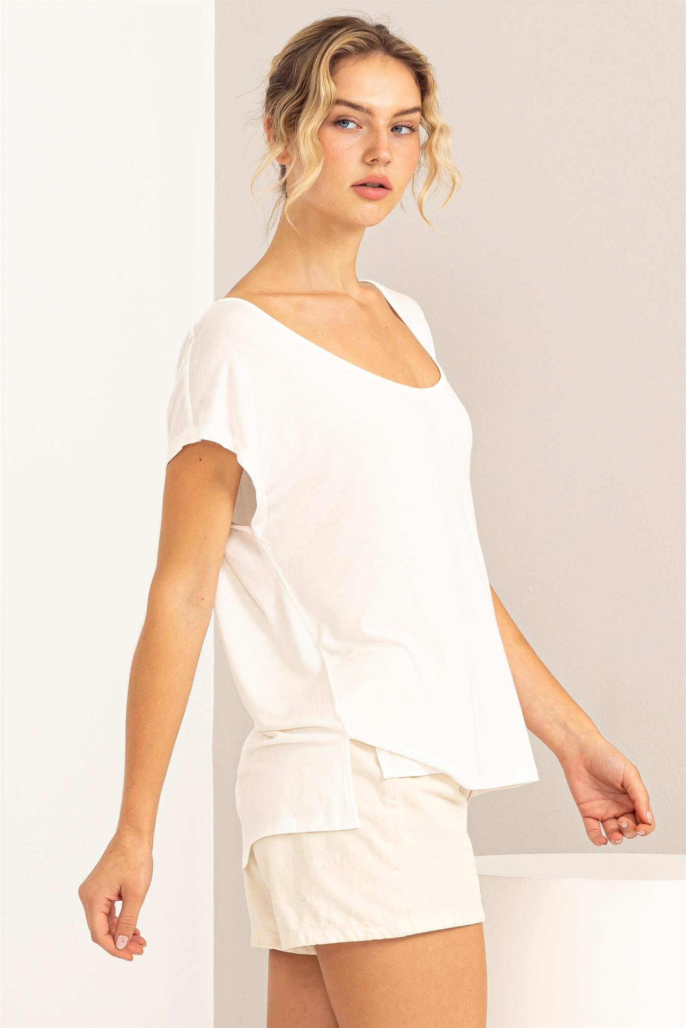 Wholesale Scoop Neck Short Sleeves Top Clothing Tops DZ23C788 OFF WHITE DOUBLE ZERO