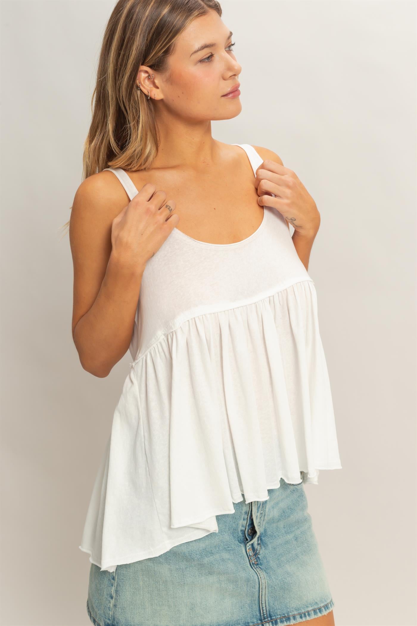 Wholesale Scoop Neck Babydoll Top Tank Tops HF26A376 WHITE HYFVE