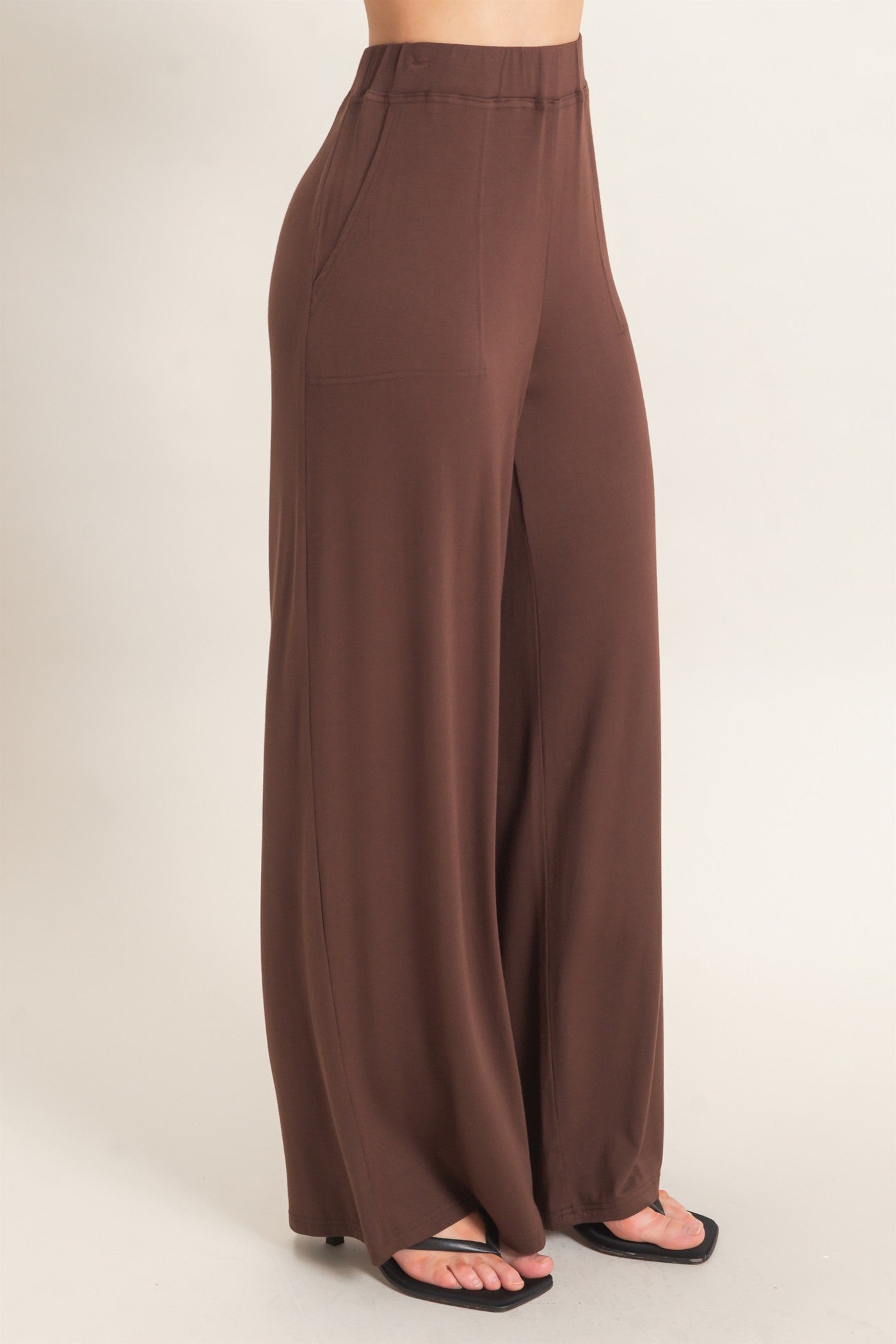 Wholesale Wide-Leg Elastic Waist Pants Pants HF26F299-D ESPRESSO HYFVE