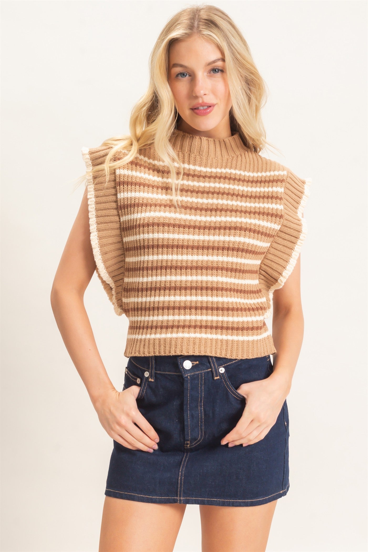 Wholesale Ribbed Ruffle Sleeve Sweater Sweaters HF26F182 BROWN HYFVE
