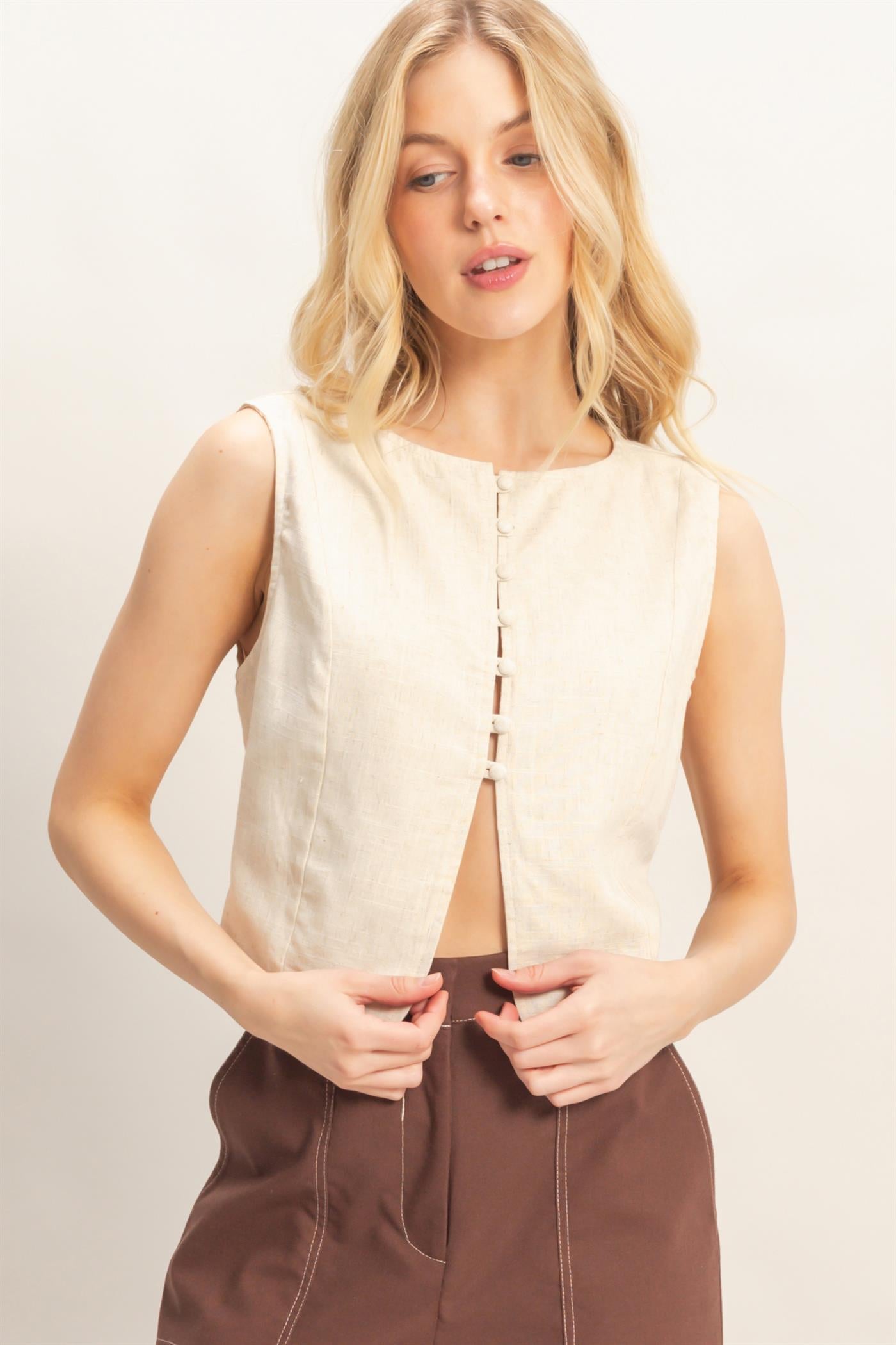 Wholesale Sleeveless Button Front Top Clothing Tops HF26A583 OATMEAL HYFVE