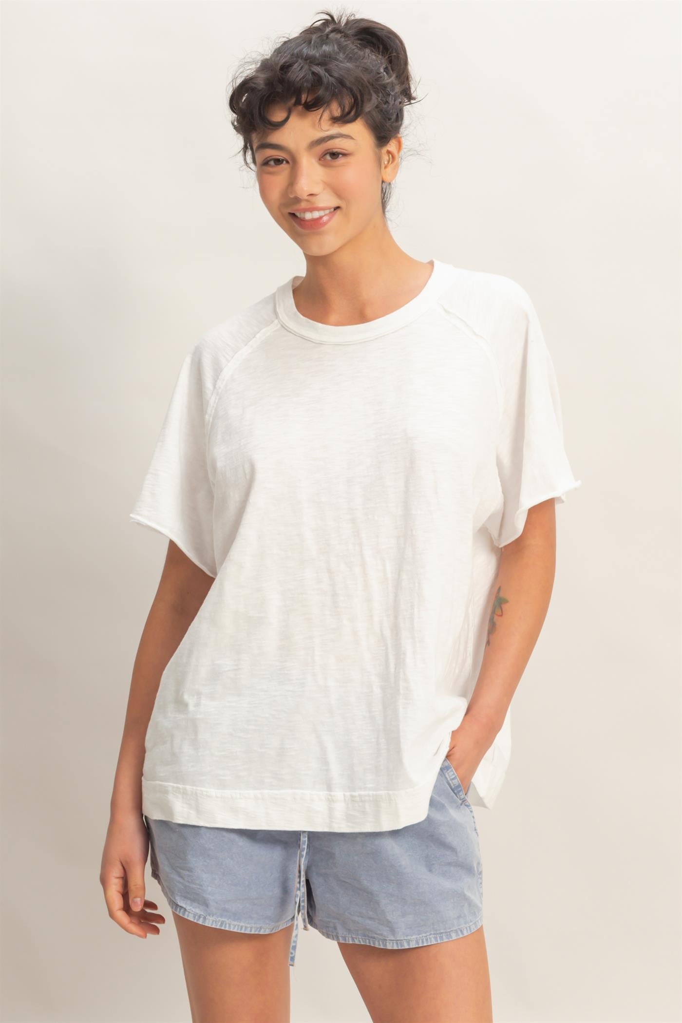 Wholesale Acid Washed Oversized Raw Edges Raglan Tee T-Shirts DZ26A333 WHITE DOUBLE ZERO