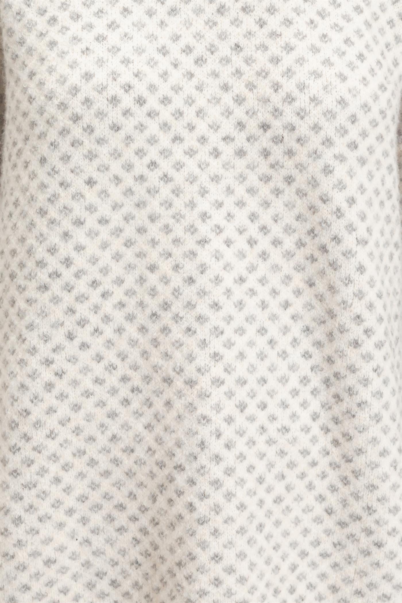 Wholesale Diamond Jacquard Knit Sweater Sweaters HF26E891 CREAM HYFVE