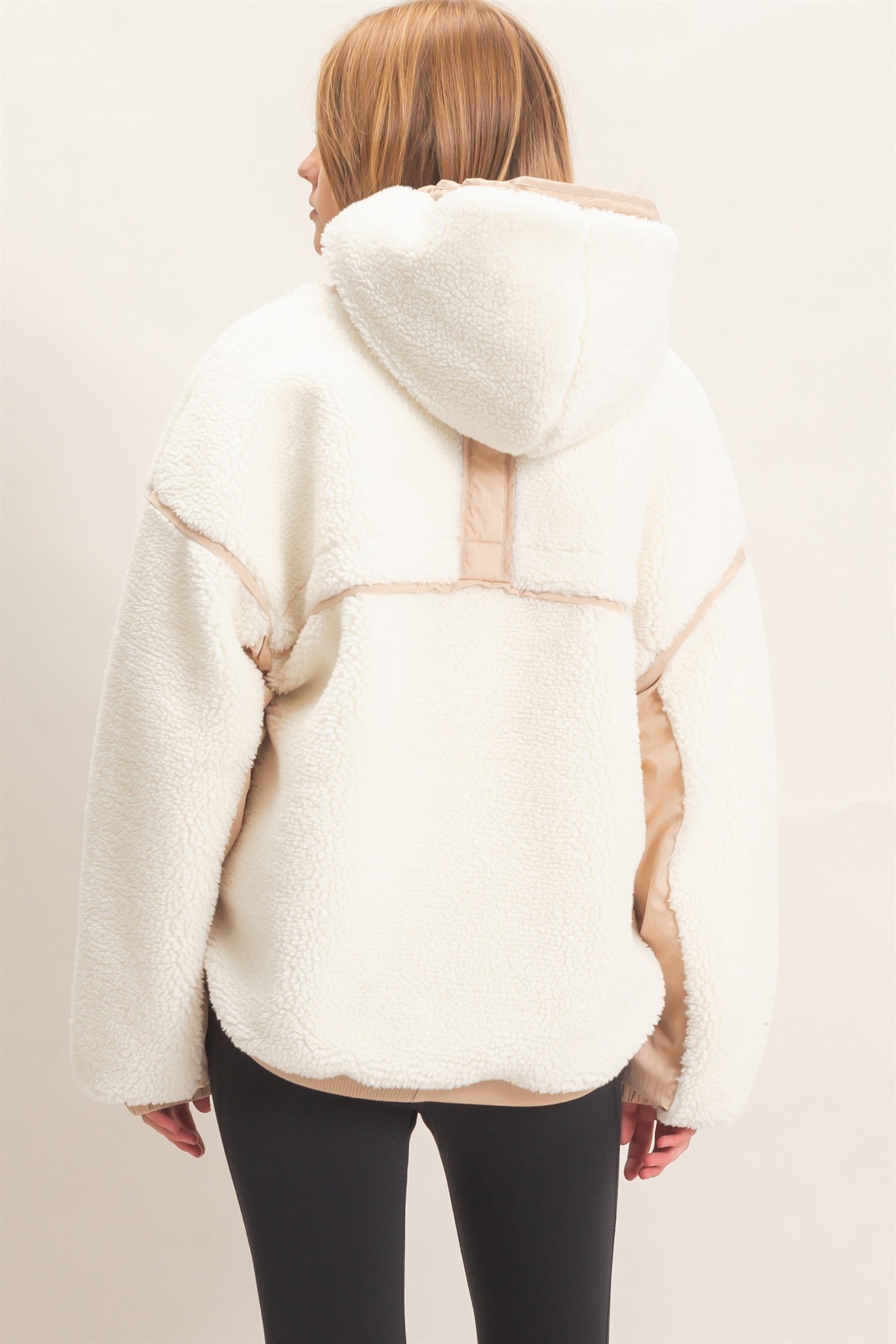 Wholesale Contrast Panel Sherpa Hooded Jacket Hoodies HF26E989 WHIP CREAM HYFVE