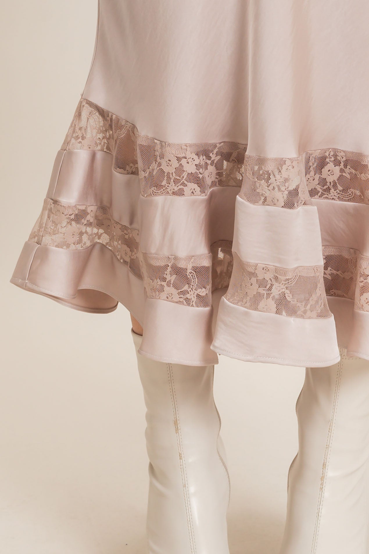 Wholesale Bias Cut Satin Skirt With Lace Hem Skirts HF26E306 CHAMPAGNE BEIGE HYFVE