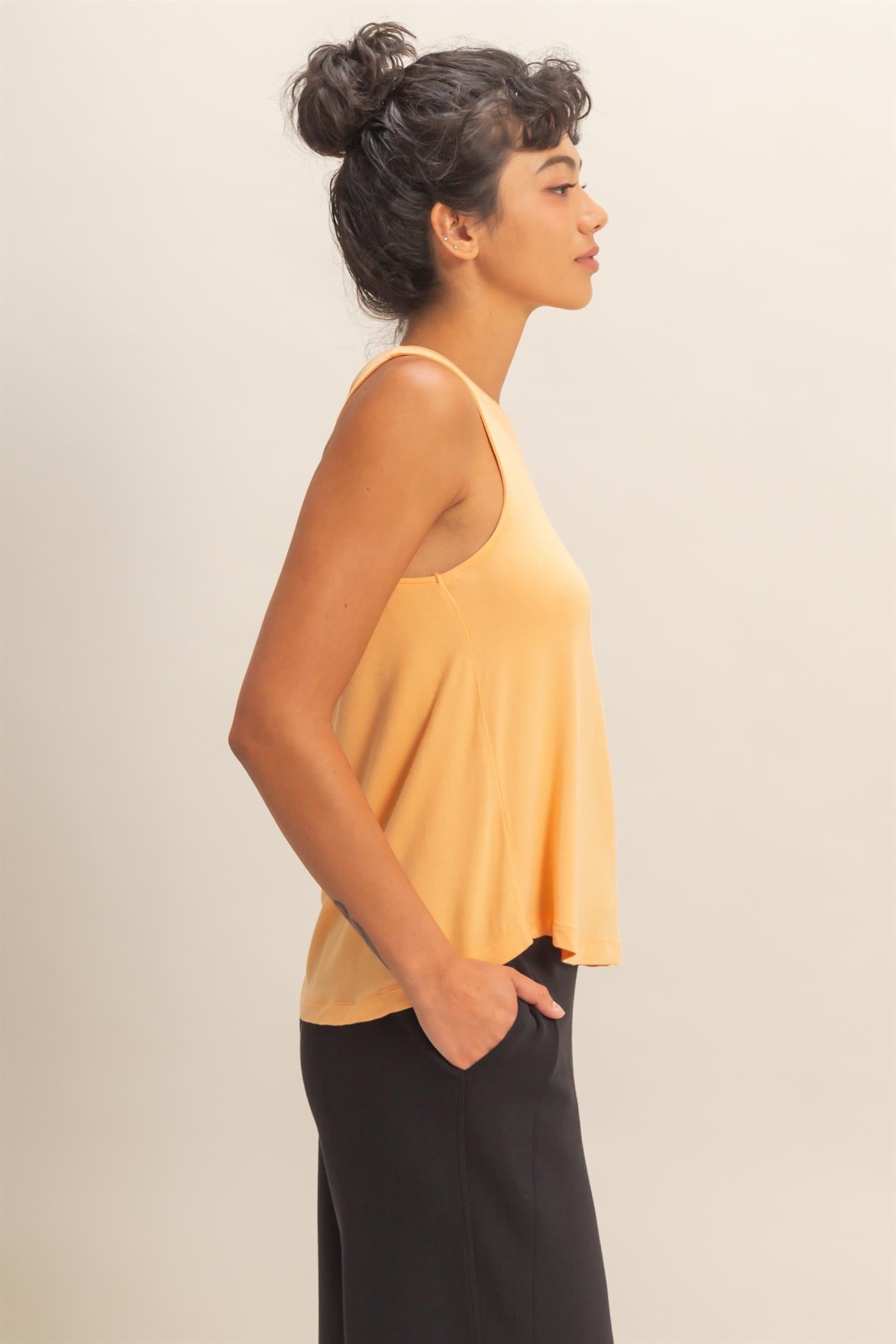 Wholesale Crew Neck Rayon Tank Top Tank Tops DZ26A332 APRICOT DOUBLE ZERO