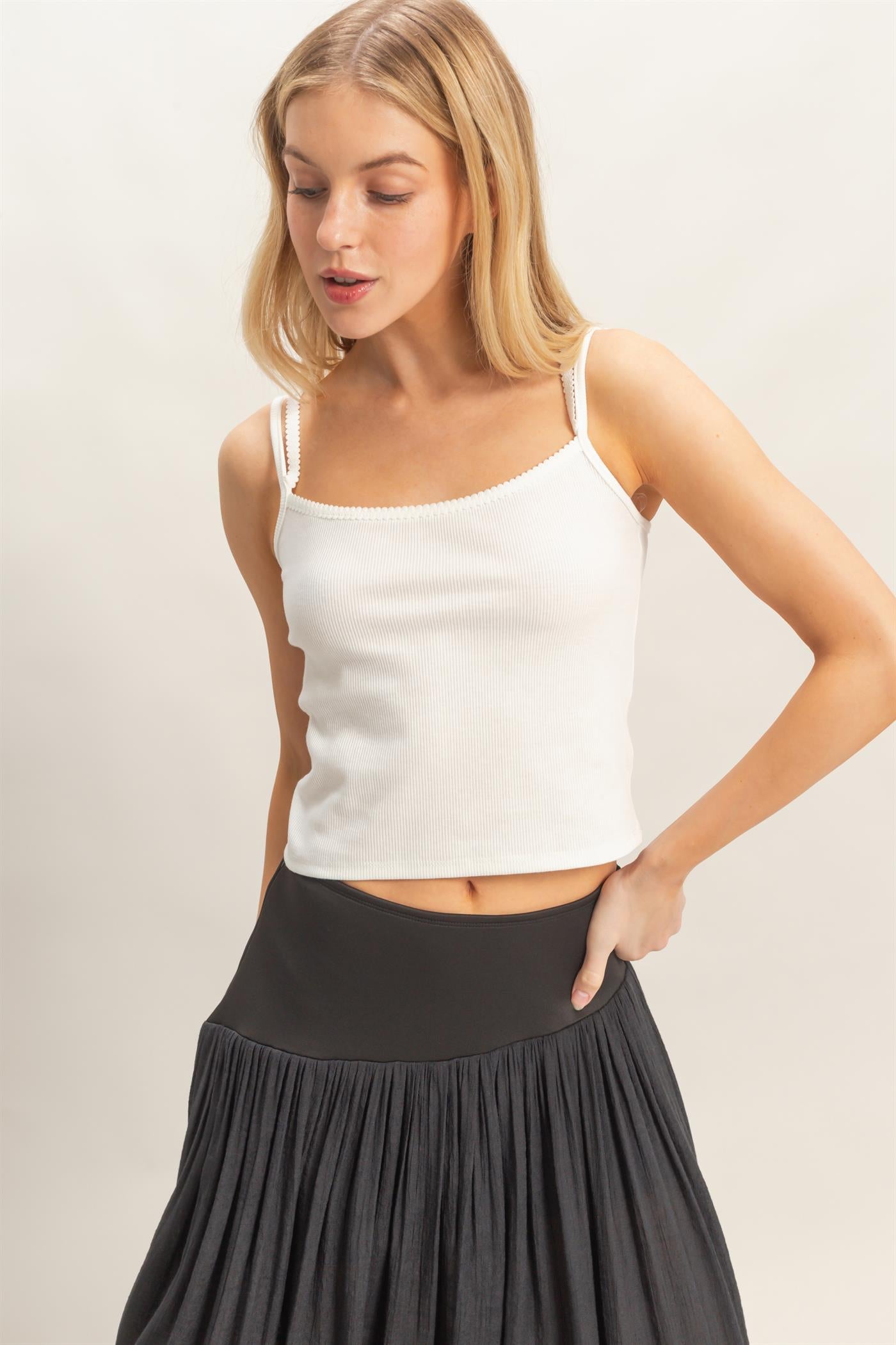 Wholesale Contrast Strap Square Neck Top Clothing Tops HF26A121 WHITE HYFVE