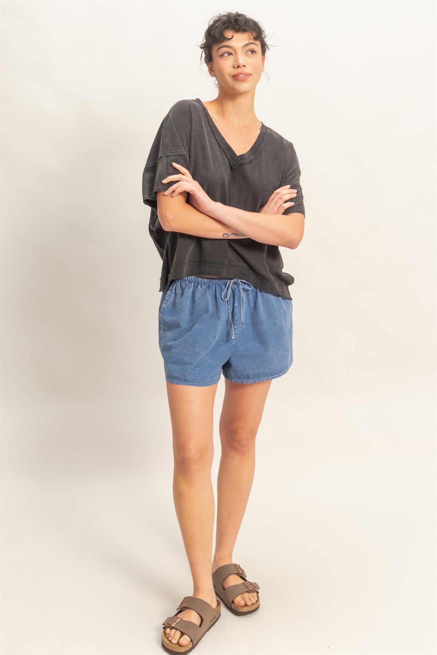 Wholesale Oversized V-Neck Short Sleeve Top Clothing Tops DZ26A032 BLACK DOUBLE ZERO