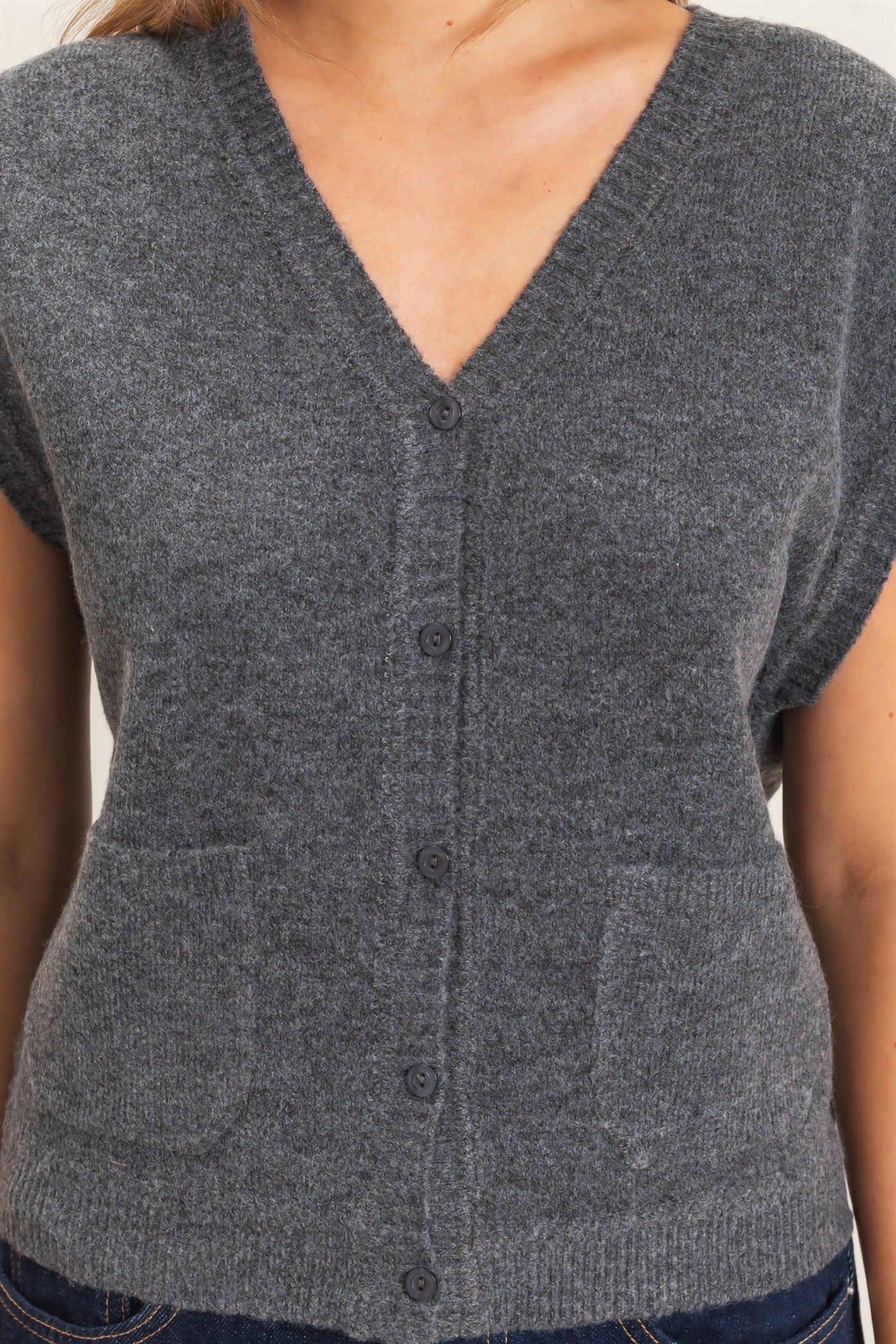 Wholesale V-Neck Buttoned Sweater Vest Sweaters HF26E349 CHARCOAL HYFVE