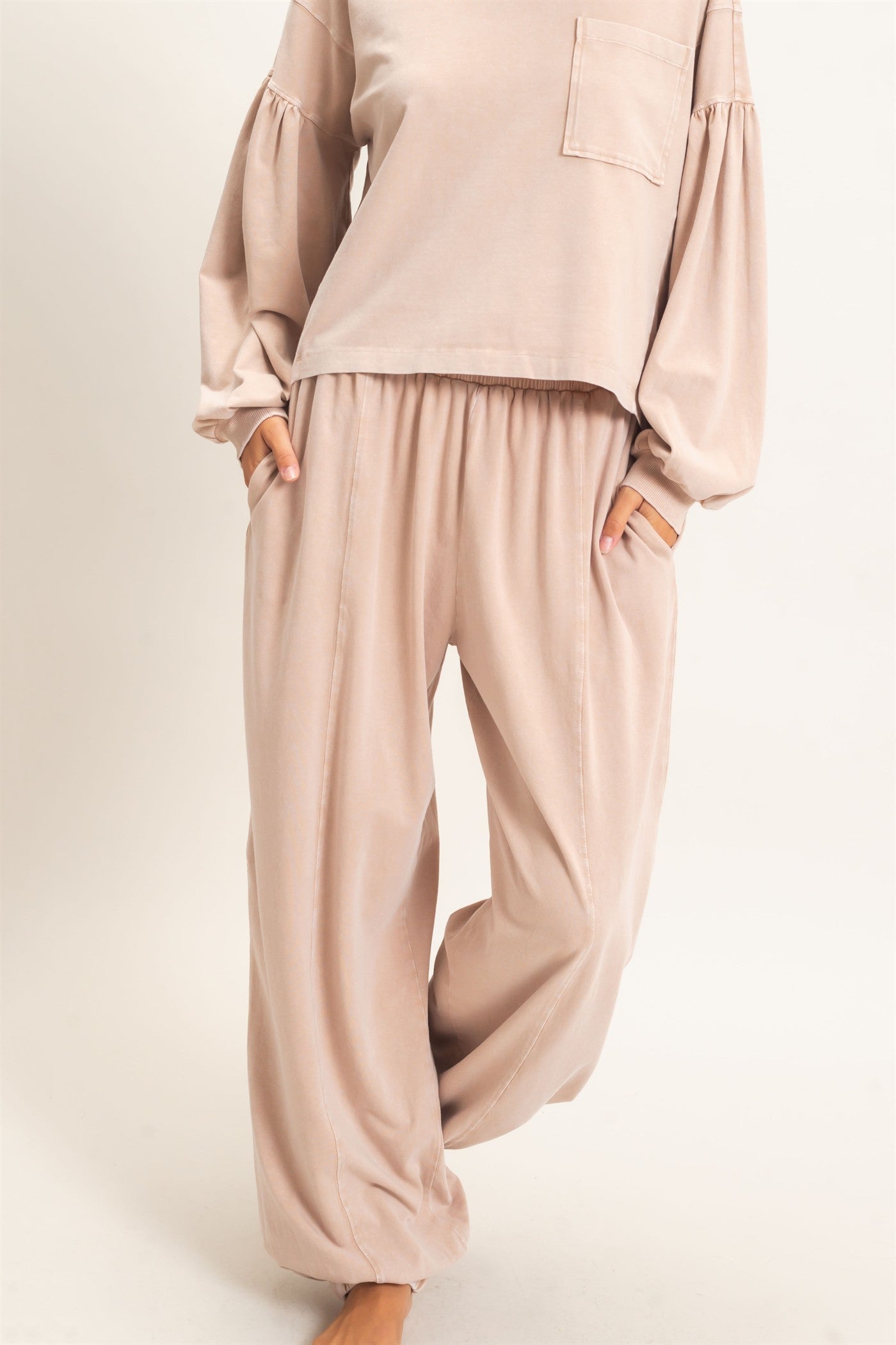 Wholesale Mineral Wash Elastic Waist Jogger Pants Joggers DZ26F405 DARK TAUPE DOUBLE ZERO