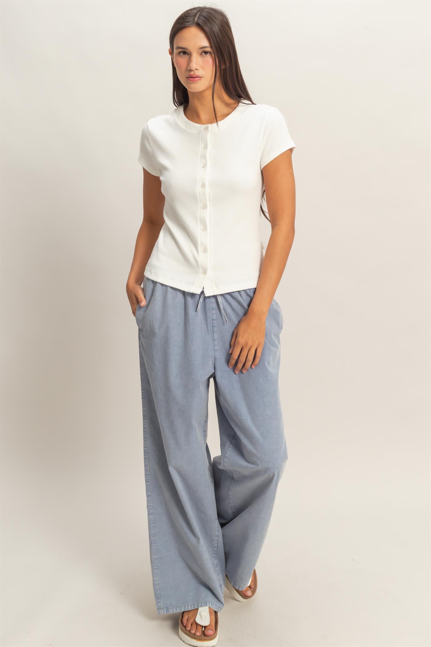 Wholesale Ribbed Button-Front Crew Neck Top Clothing Tops DZ26A727 OFF WHITE DOUBLE ZERO