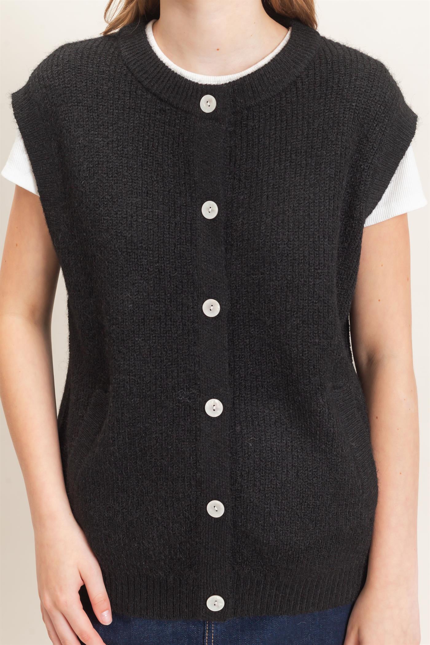 Wholesale Sleeveless Button-Up Sweater Vest Sweaters HF26E304 BLACK HYFVE