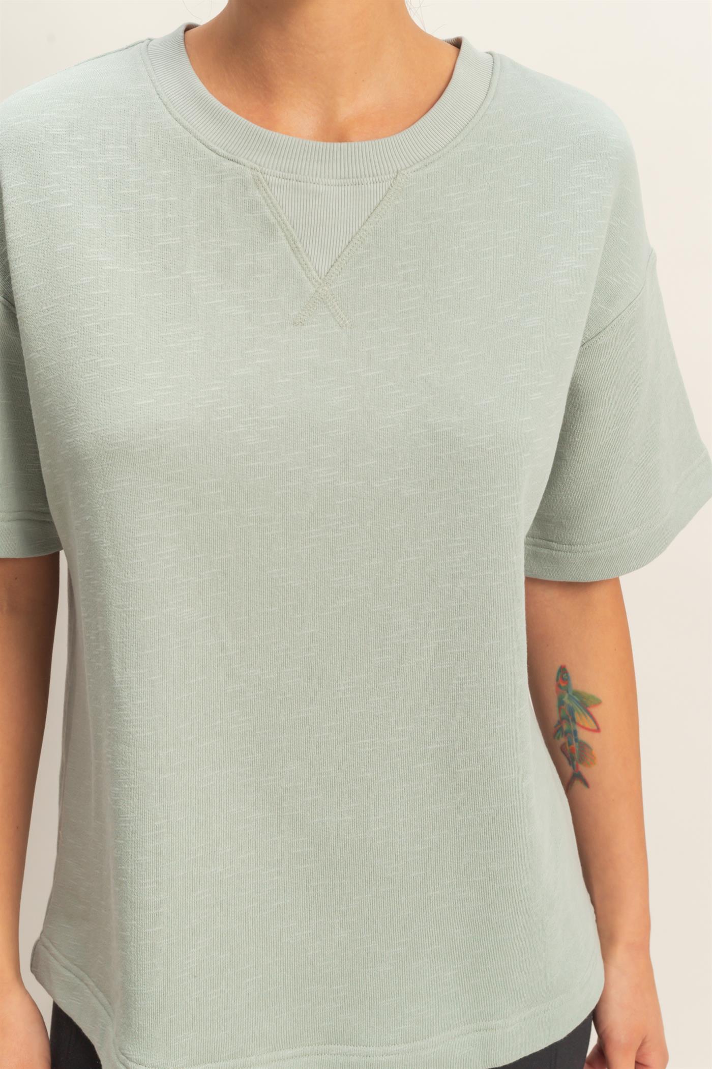 Wholesale Crew Neck Short Sleeve Top Clothing Tops DZ26A891 SAGE GREEN DOUBLE ZERO