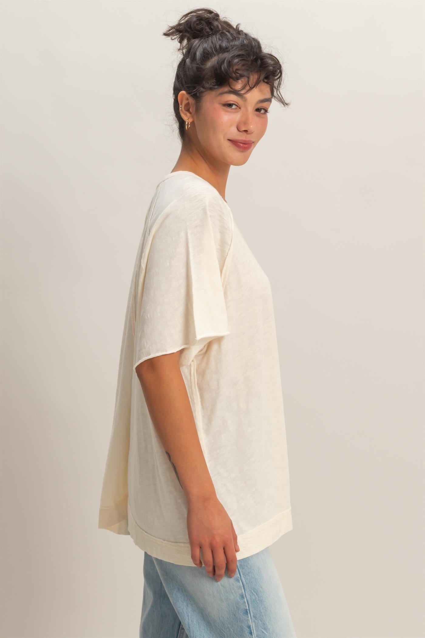 Wholesale Acid Washed Oversized Raw Edges Raglan Tee T-Shirts DZ26A333 WHIP CREAM DOUBLE ZERO