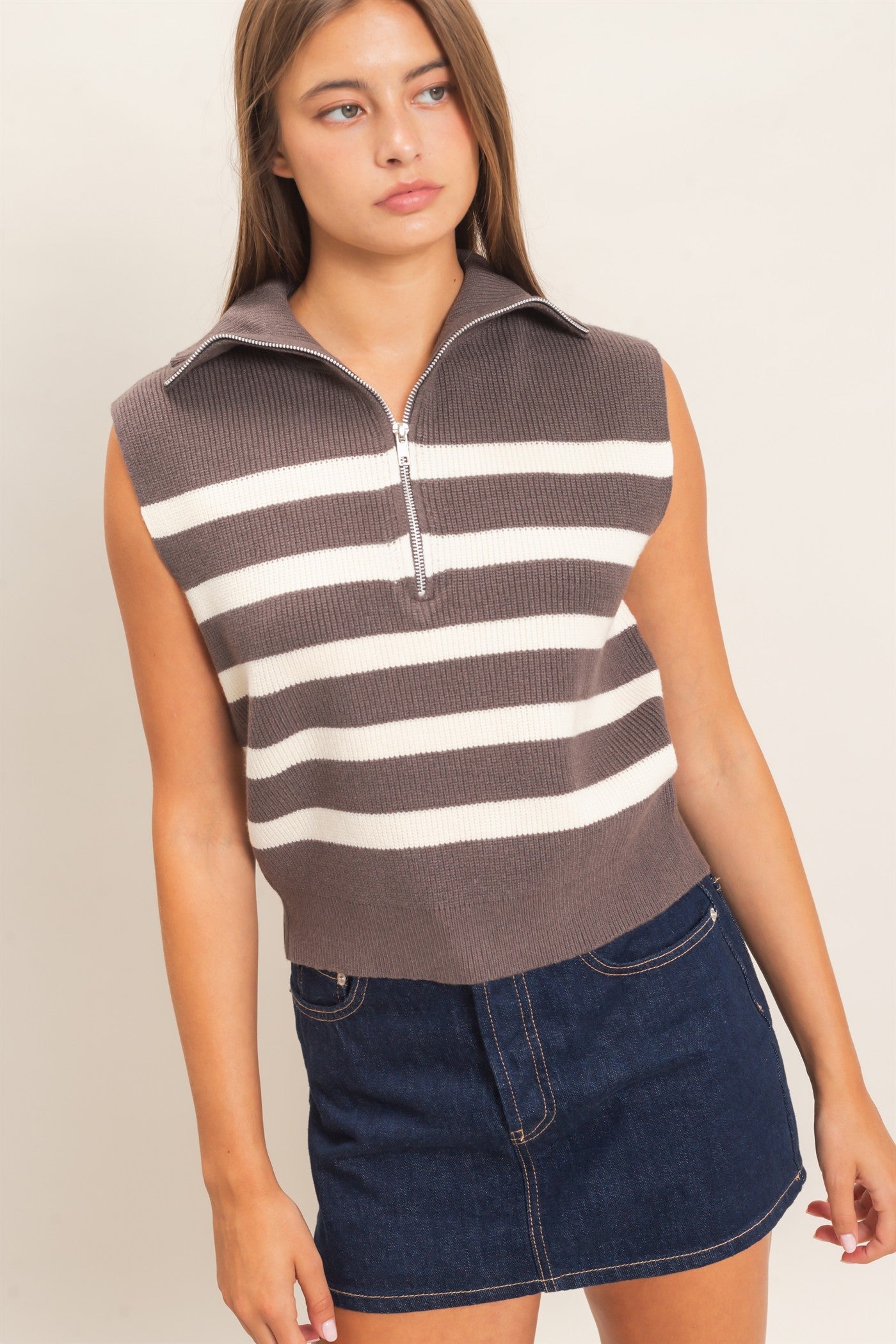 Wholesale Half-Zip Sleeveless Stripe Sweater Sweaters DZ26E951 CHARCOAL DOUBLE ZERO