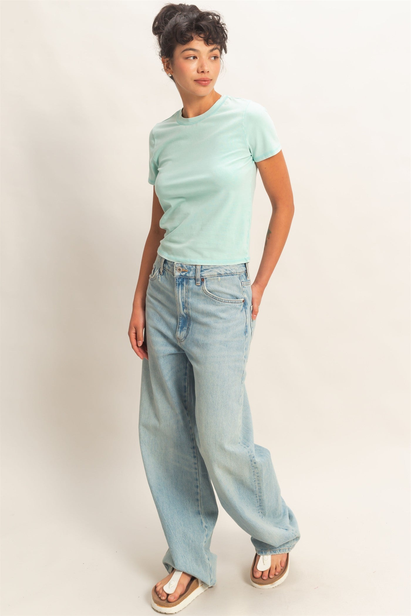 Wholesale Mineral Washed Short Sleeve Crew Neck Top T-Shirts DZ26A743 TURQUOISE DOUBLE ZERO