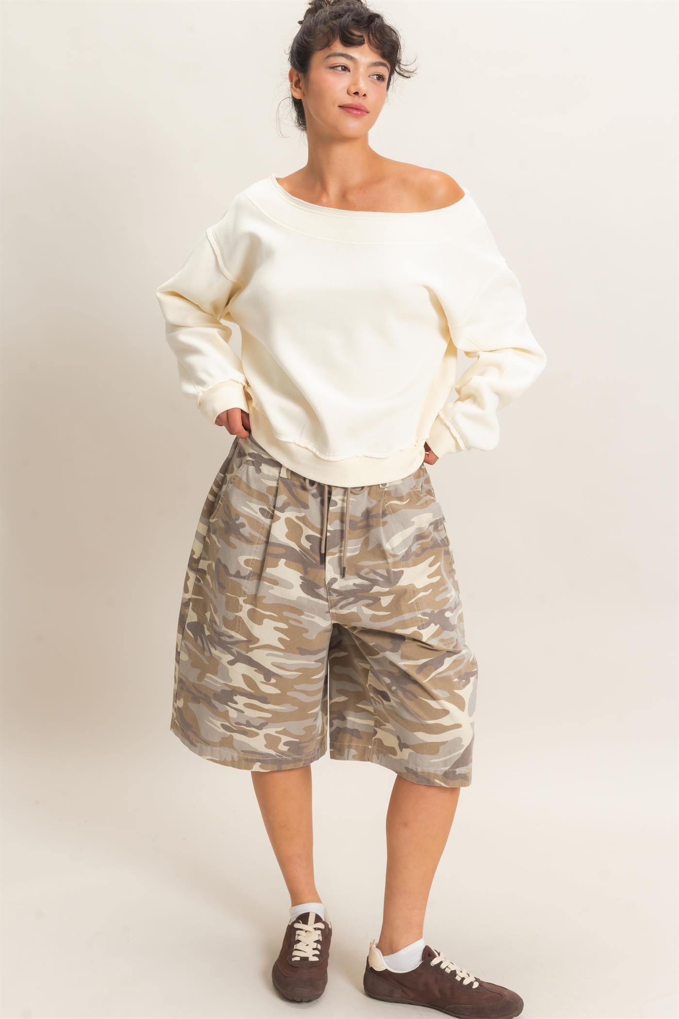 Wholesale Off Shoulder Sweatshirt Sweatshirts DZ26C880 CREAM DOUBLE ZERO