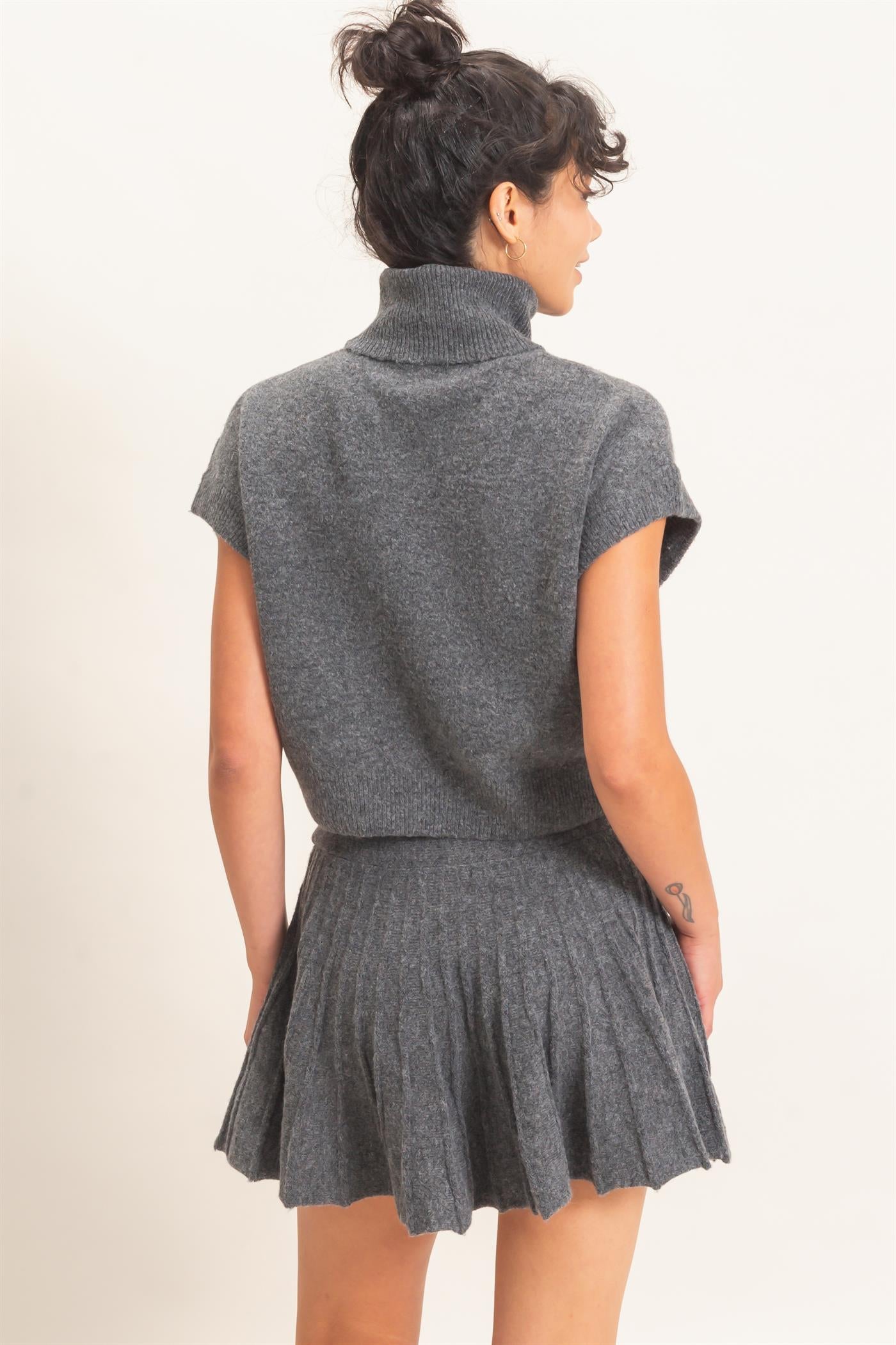 Wholesale Turtleneck Crop Top And Pleated Skirt Set Clothing DZ26C981-SET CHARCOAL DOUBLE ZERO