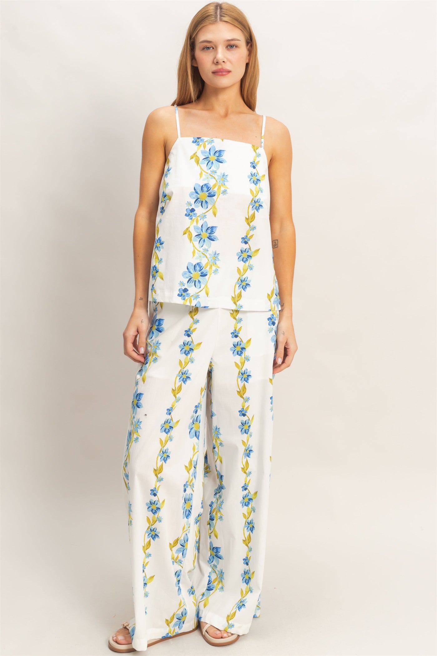 Wholesale Floral Spaghetti Strap Top & Pants Set Clothing HF26C569-SET BLUE HYFVE