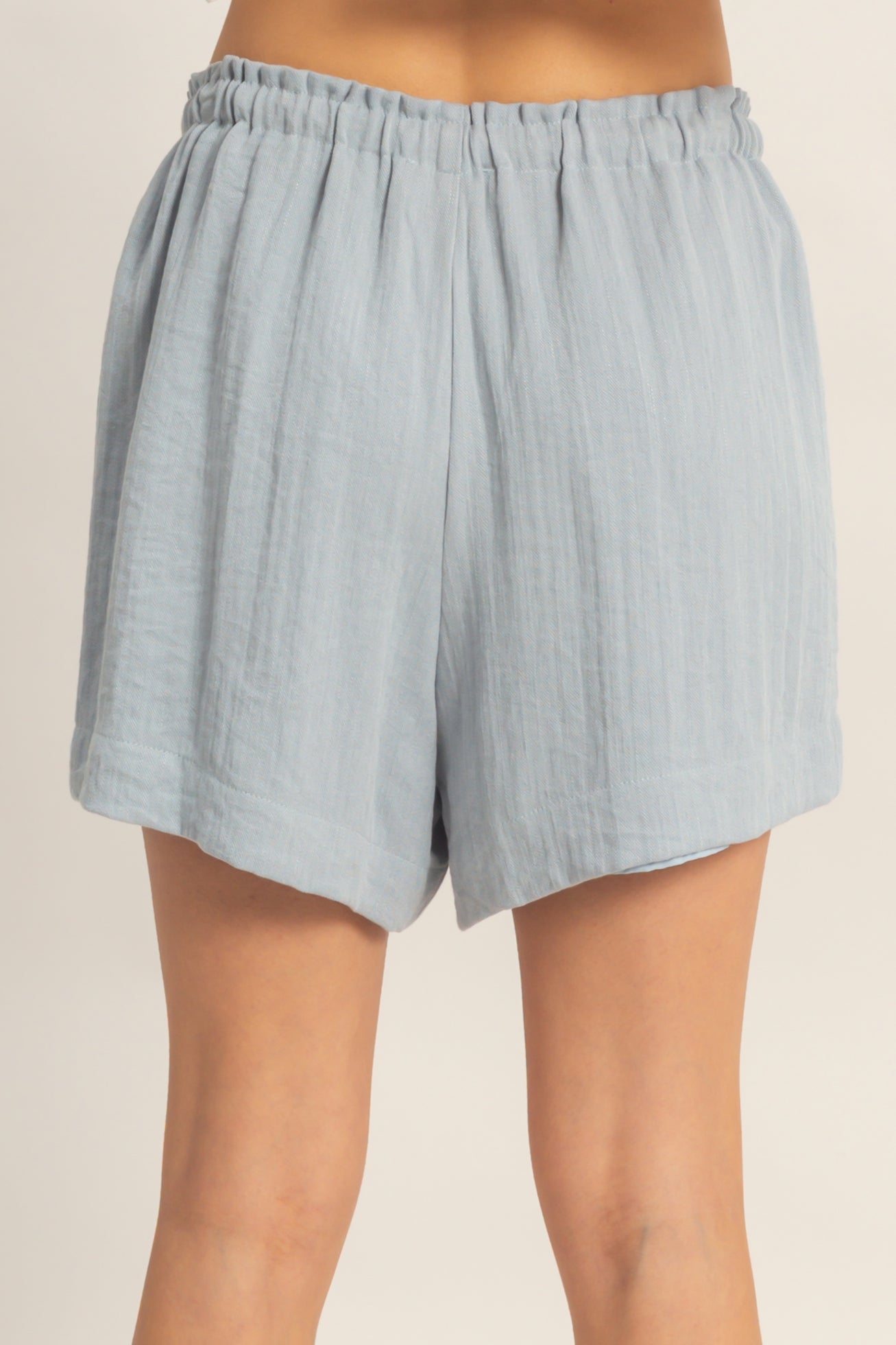 Wholesale Drawstring Pleated Shorts Shorts HF26C139-D LIGHT BLUE HYFVE
