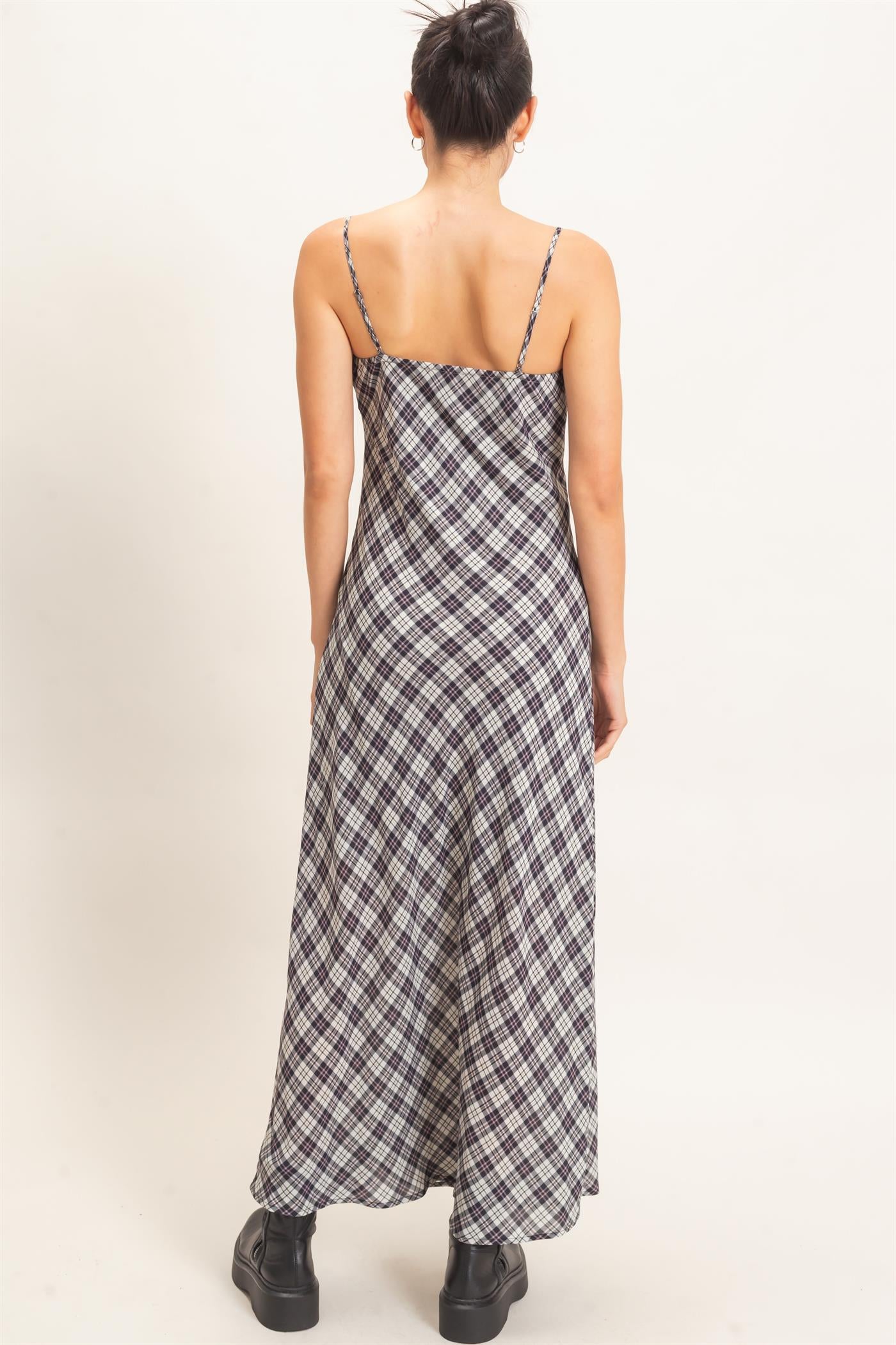Wholesale Plaid Spaghetti Strap Maxi Dress Dresses HF26E573 BLACK HYFVE