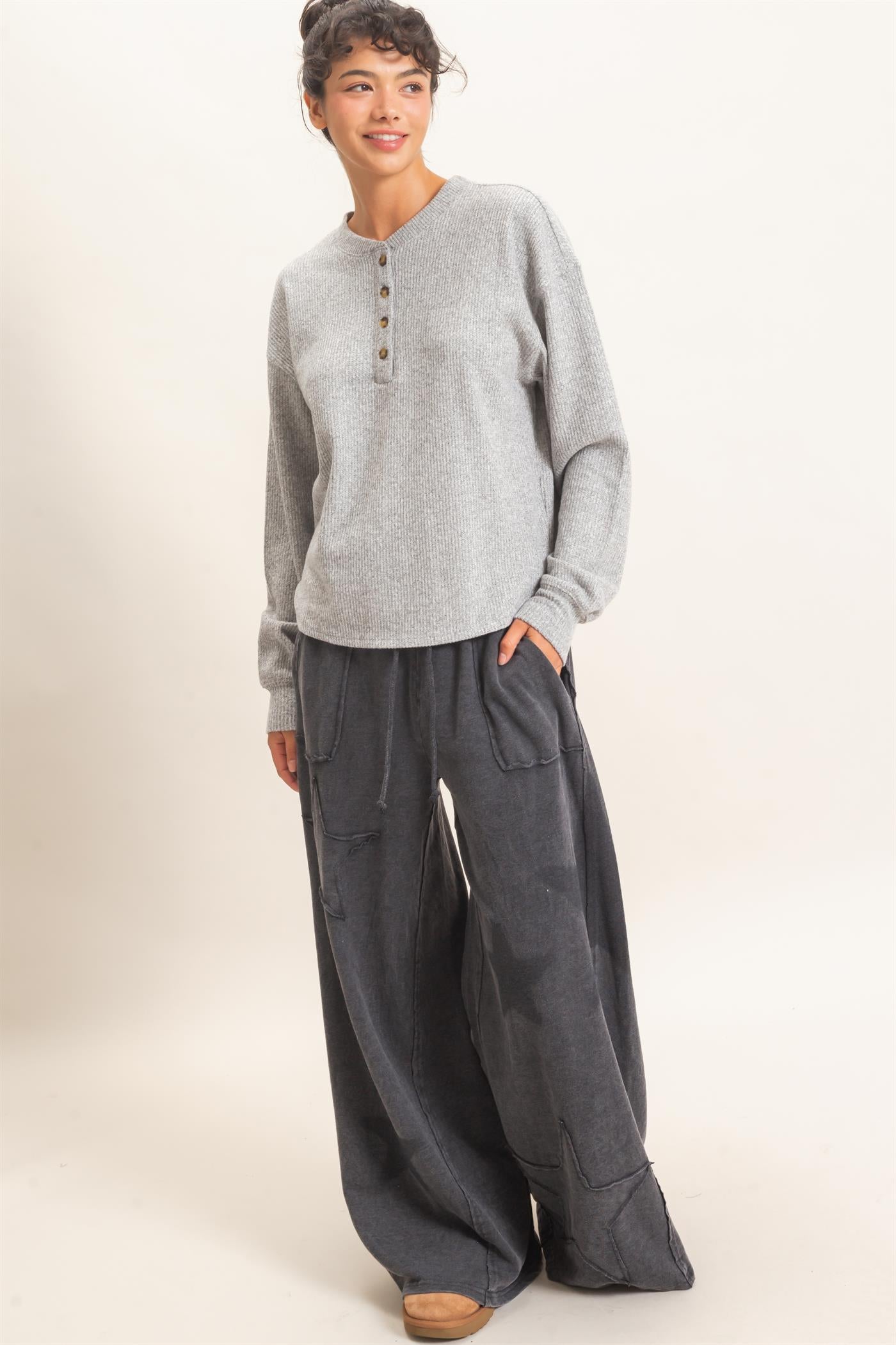 Wholesale Mineral Wash Star Patch And Print Wide Leg Pants Pants DZ26F060 BLACK DOUBLE ZERO