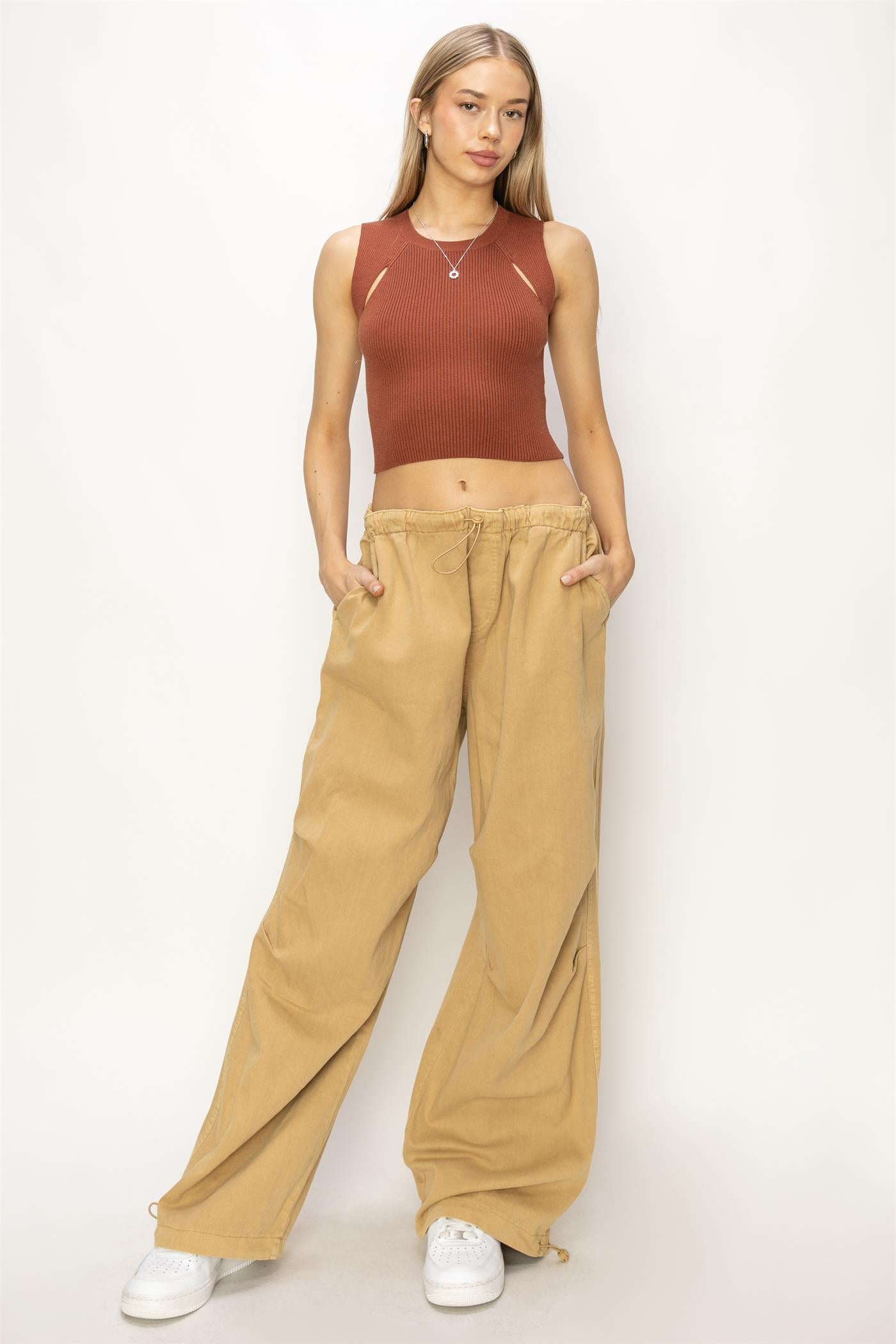 Wholesale Mid Rise Parachute Pants Pants DZ24A518 SAND DOUBLE ZERO