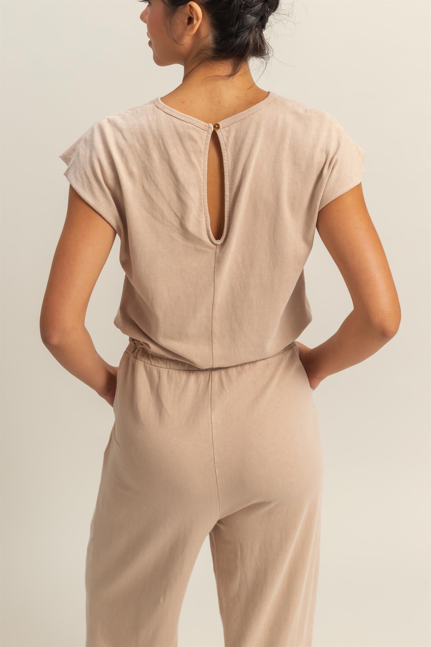 Wholesale Short Sleeve Casual Jumpsuit Clothing DZ24C619 DARK TAUPE DOUBLE ZERO