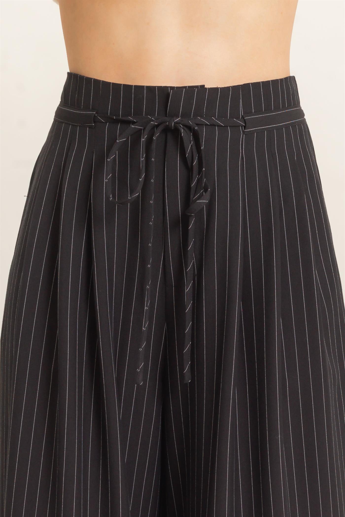 Wholesale Pleated Wide-Leg Pants Pants HF26A776 BLACK HYFVE