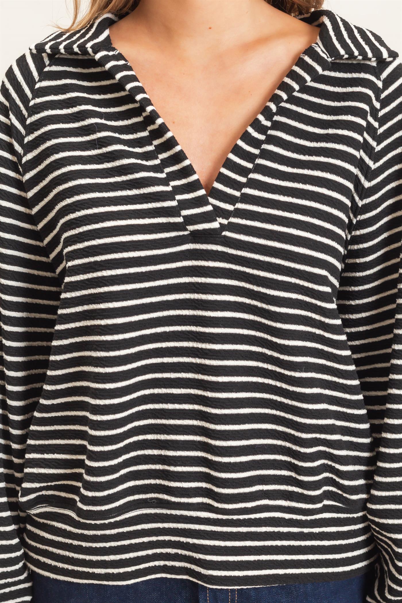 Wholesale Striped Collared Sweatshirt Sweatshirts HF26F095 BLACK HYFVE
