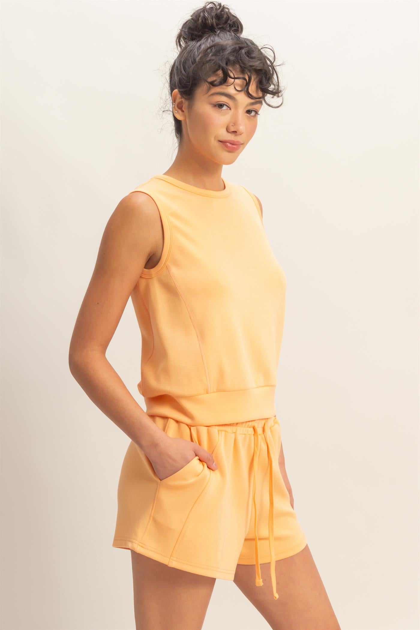 Wholesale Sleeveless Crew Neck Top Clothing Tops DZ26C709 APRICOT DOUBLE ZERO