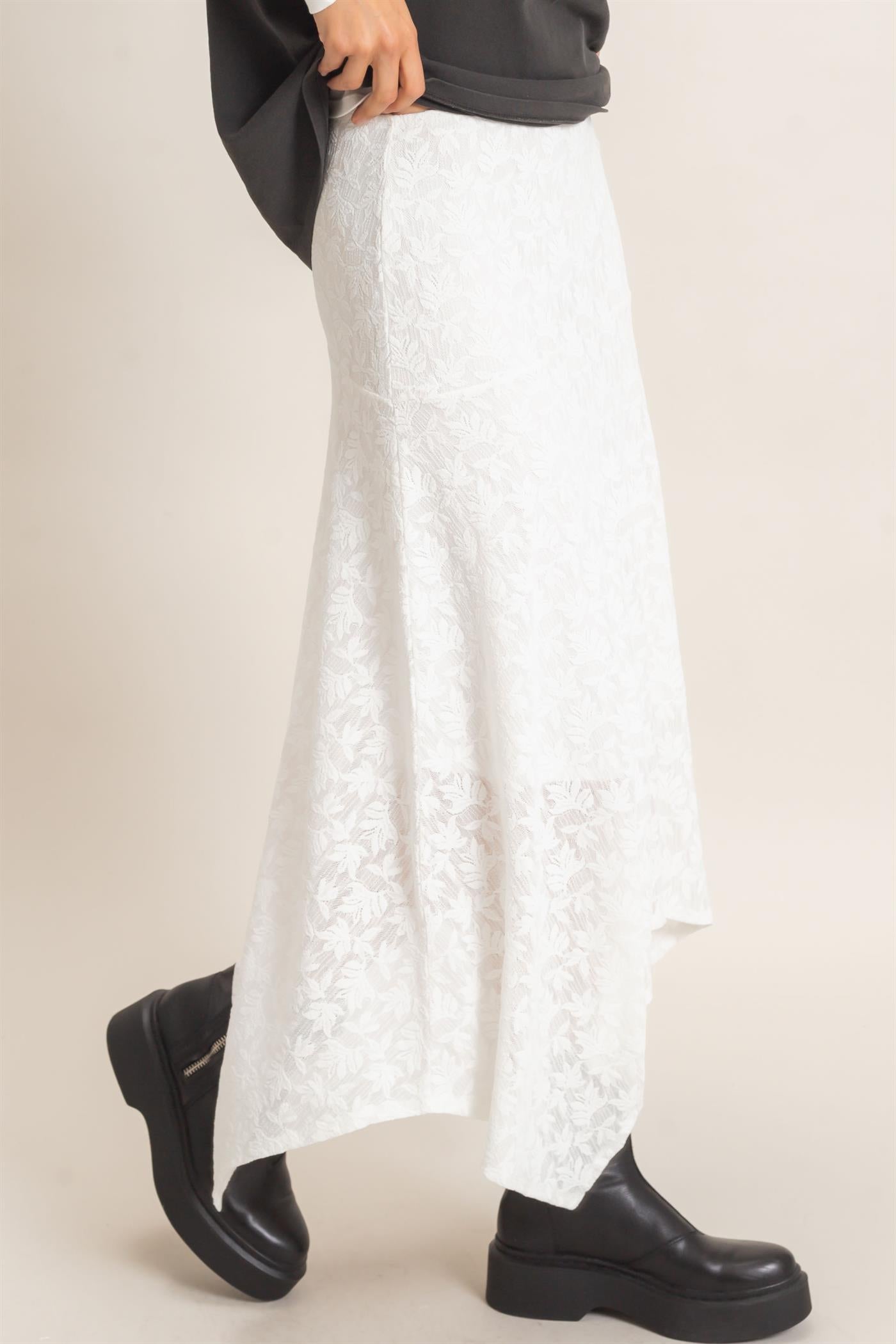 Wholesale Floral Lace Hanky Hem Skirt Skirts HF26E371 OFF WHITE HYFVE