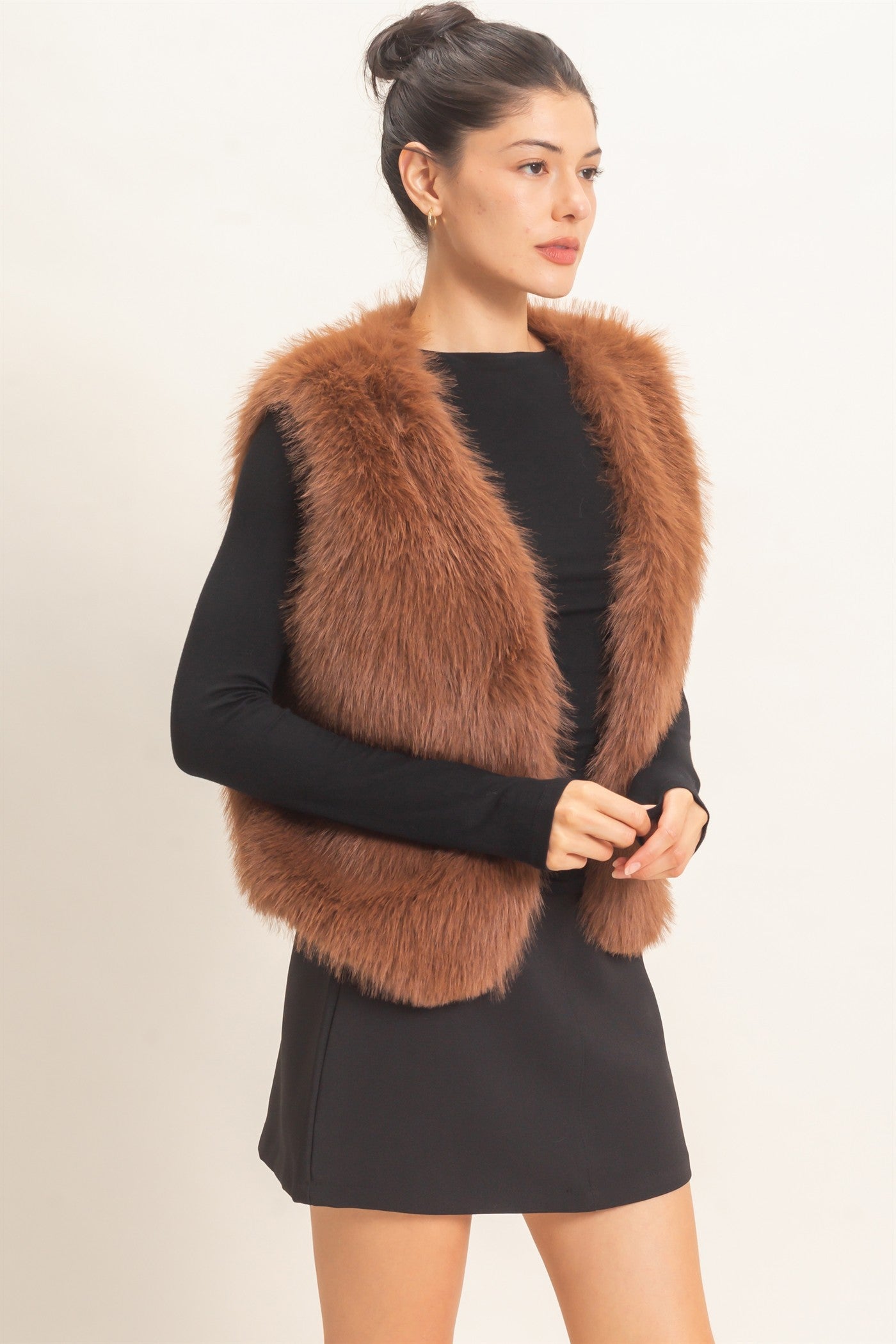 Wholesale Open-Front Faux Fur Vest Vests HF26F164 BROWN HYFVE