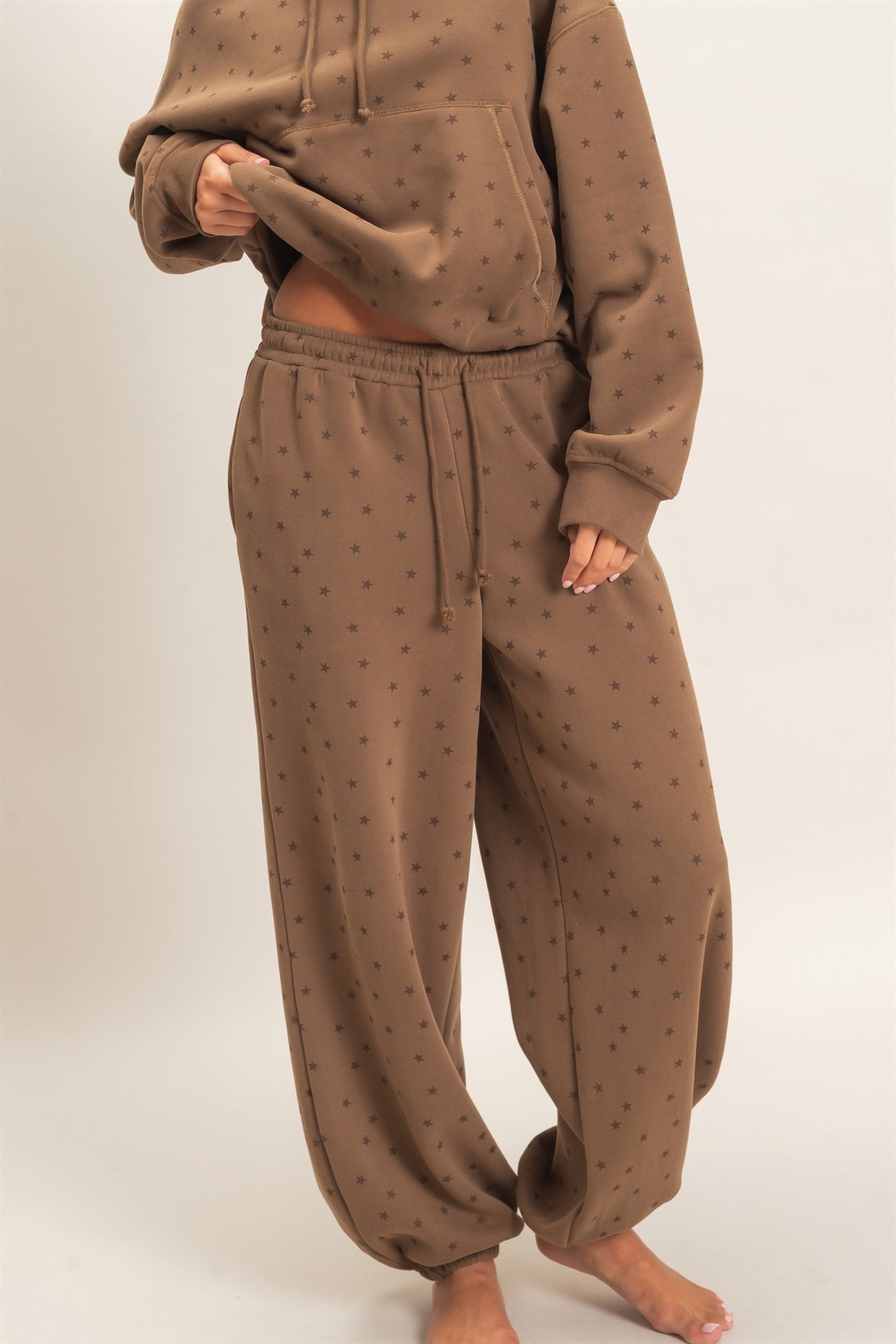 Wholesale Star Print Elastic Waist Jogger Pants Joggers DZ26E287 MOCHA DOUBLE ZERO