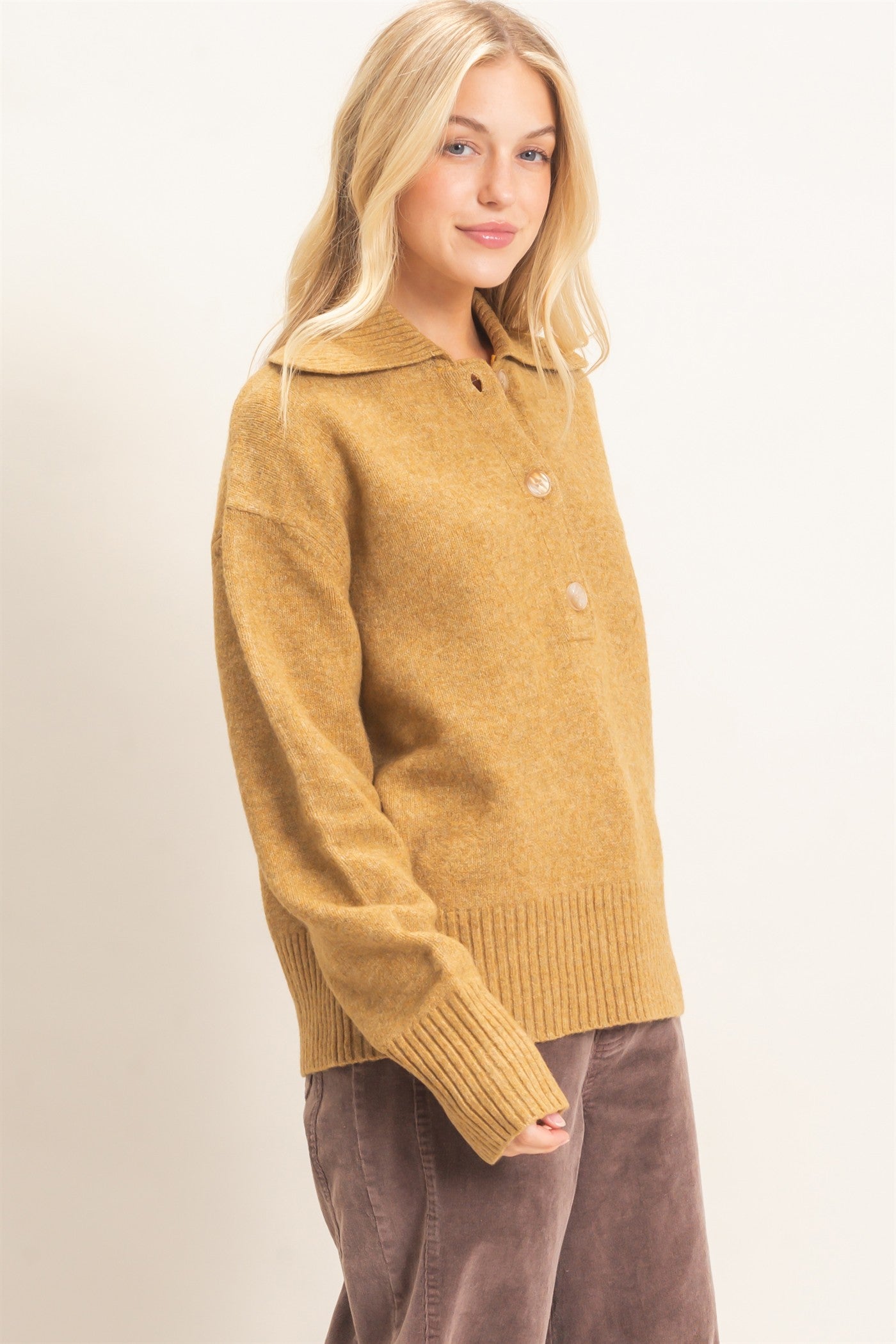 Wholesale Button-Up Collared Sweater Sweaters HF26E752 CAMEL HYFVE