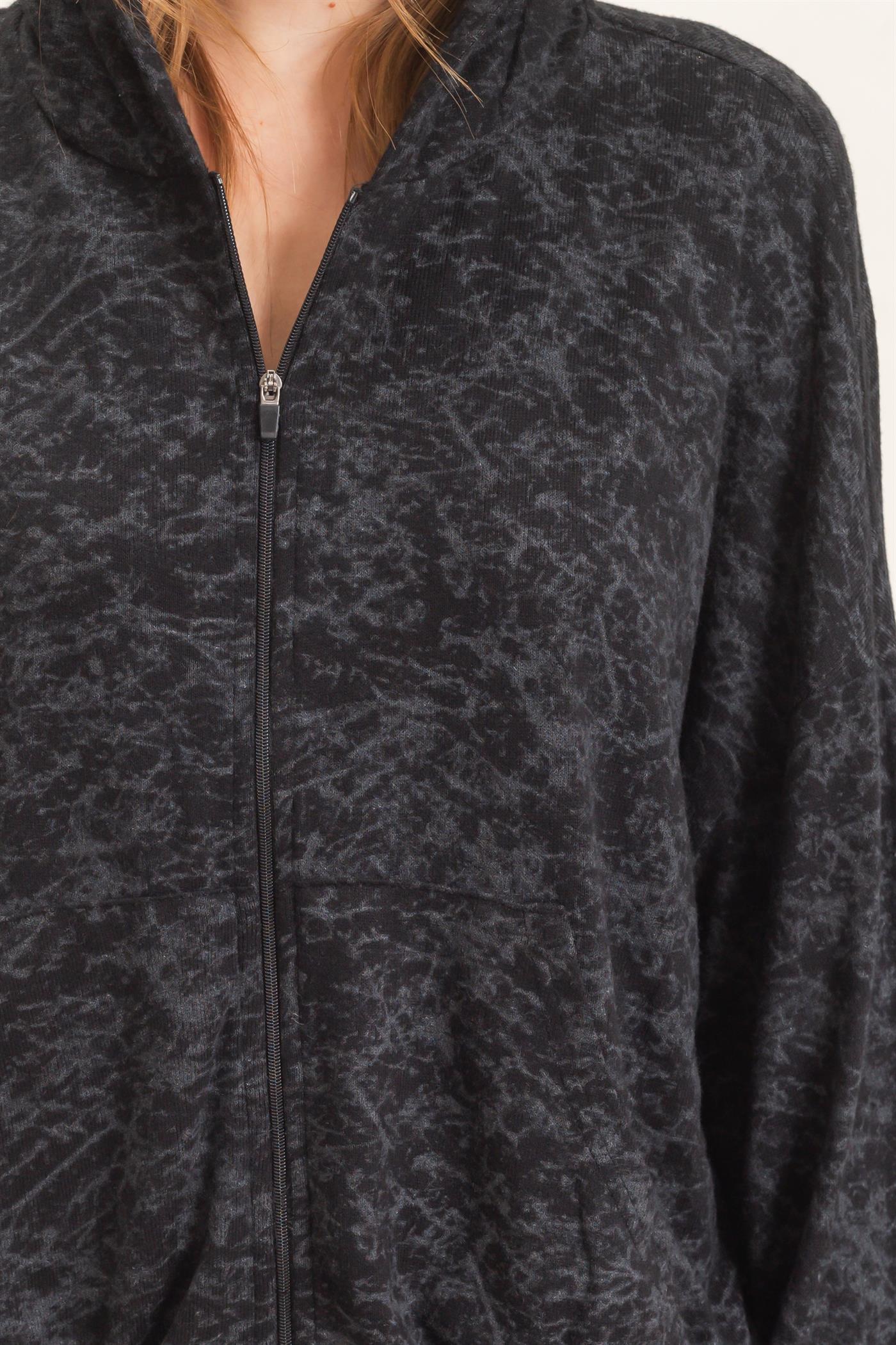 Wholesale Abstract Print Zip-Up Hoodie Hoodies HF26E735 BLACK HYFVE