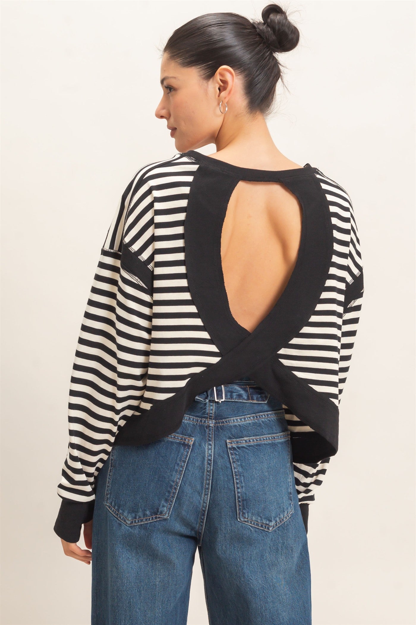 Wholesale Striped Long Sleeve Top Clothing Tops HF26C908-D BLACK HYFVE