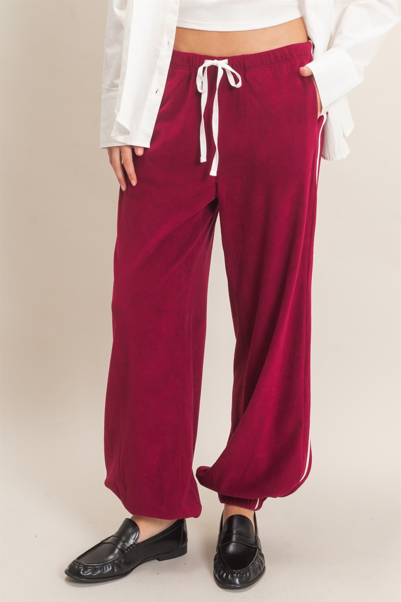 Wholesale Drawstring Waist Jogger Pants Joggers HF26E424-D BURGUNDY HYFVE