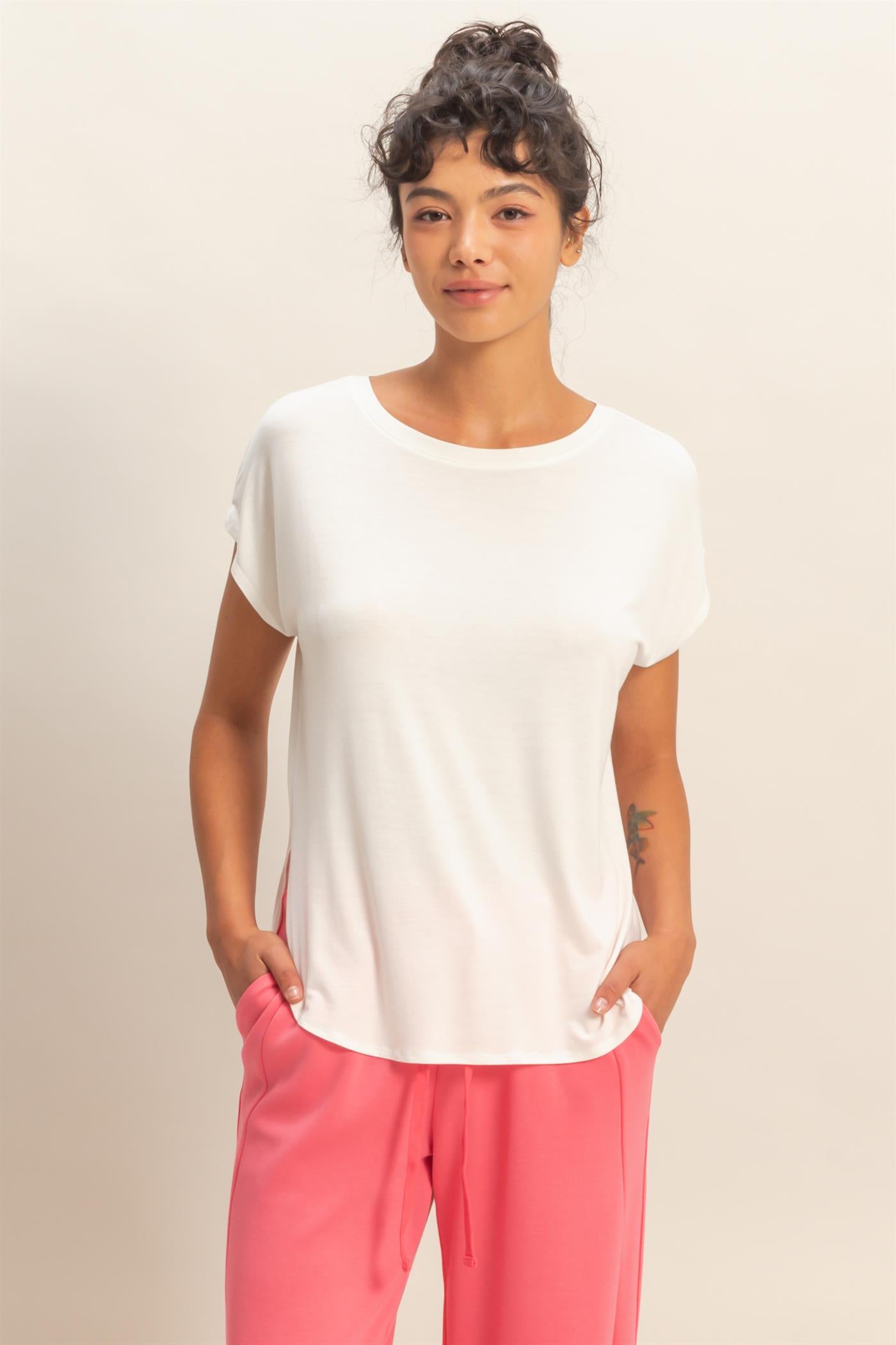Wholesale Relaxed Dolman Short Sleeve  Round Neck Top Shirts DZ26A270 OFF WHITE DOUBLE ZERO